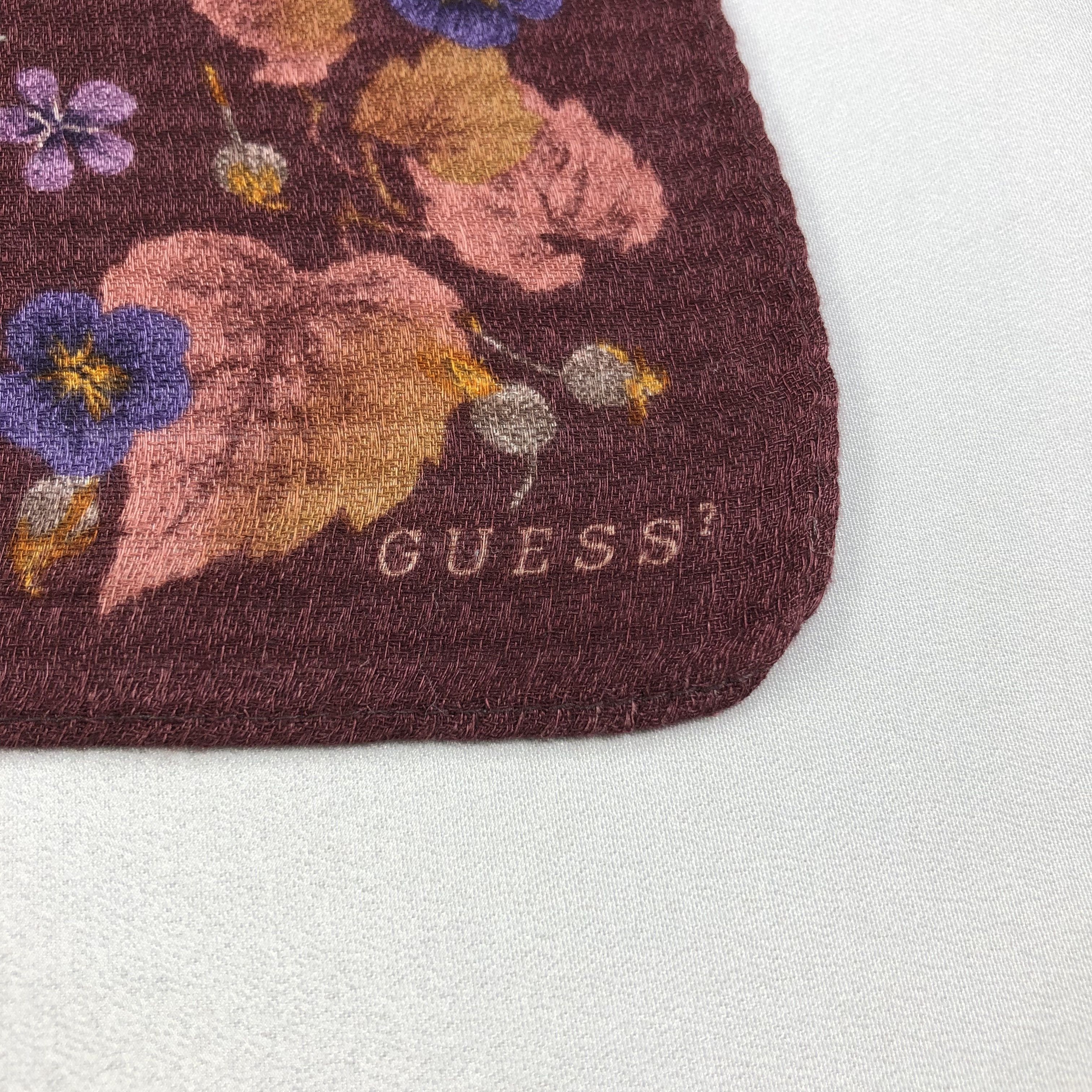 Guess Guess Floral Handkerchief Neckerchief Bandana H1970 Size ONE SIZE - 4 Thumbnail