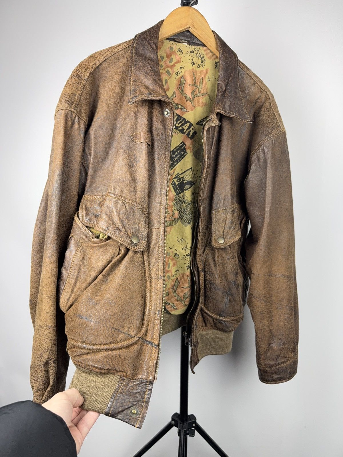 Vintage Vintage 90s Retro Leather Bomber Biker Moto Jacket Style Size US S / EU 44-46 / 1 - 20 Thumbnail