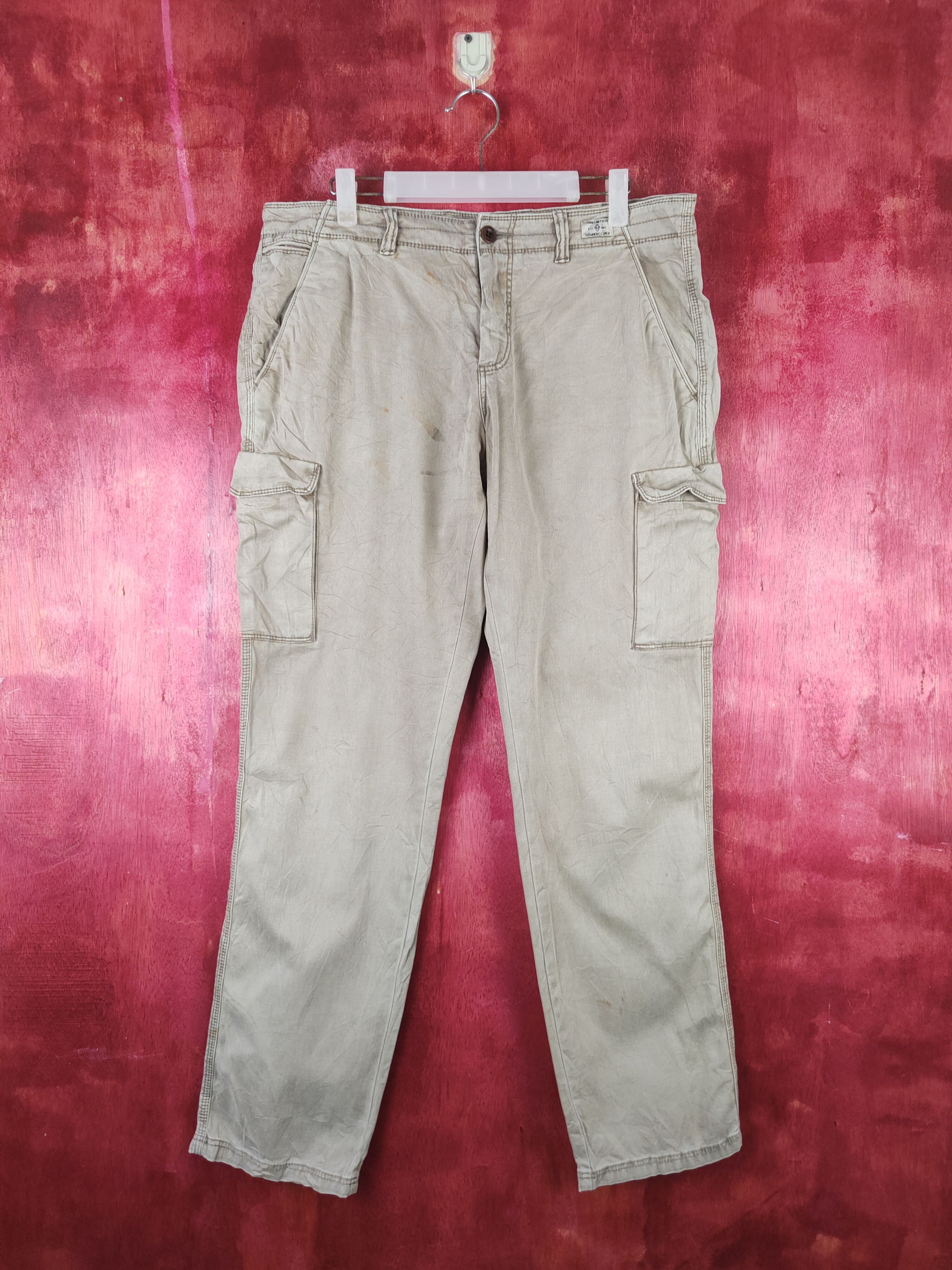 Tommy Hilfiger Beige Faded Multipocket Cargo Pants #S1326