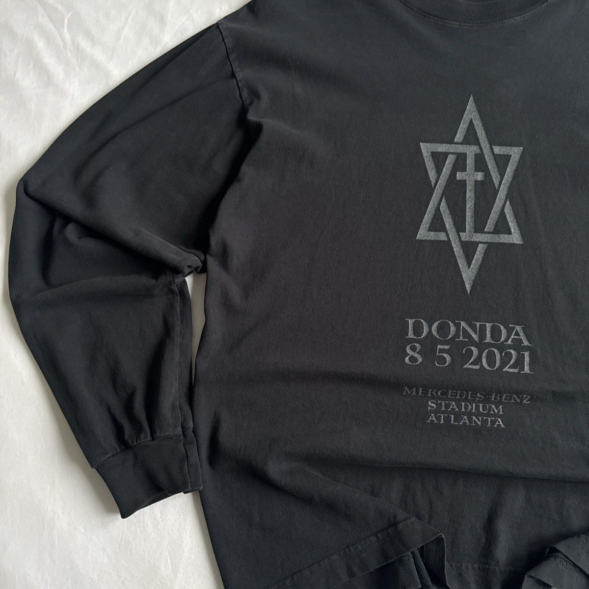 Kanye West Kanye West Donda August 5 Longsleeve Black M Size US M / EU 48-50 / 2 - 3 Thumbnail