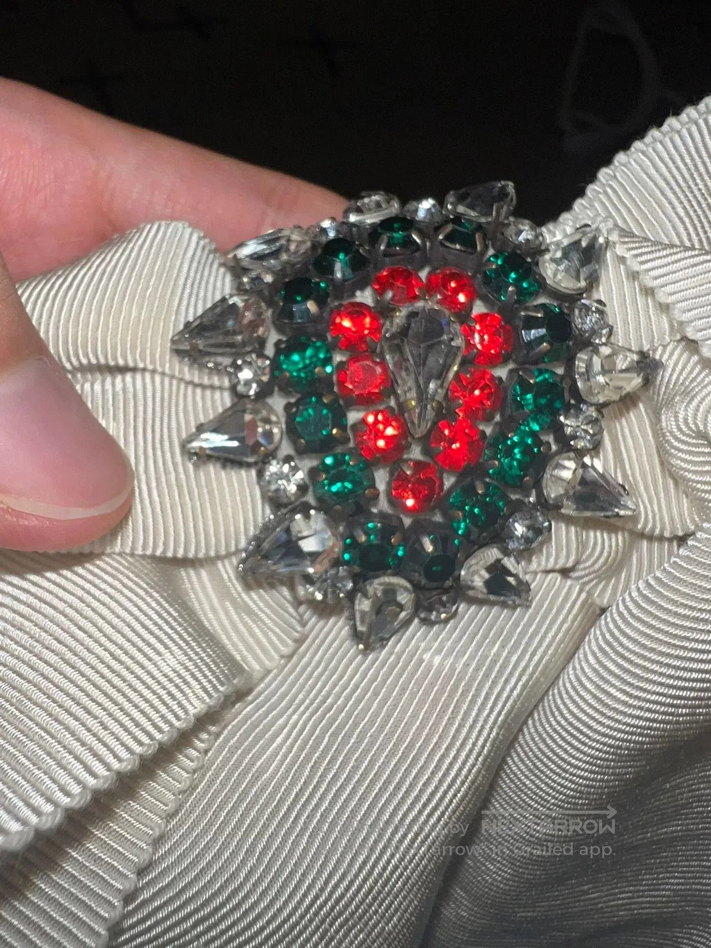 Gucci gucci brooch pin accessory fashion statement. Size ONE SIZE - 5 Thumbnail