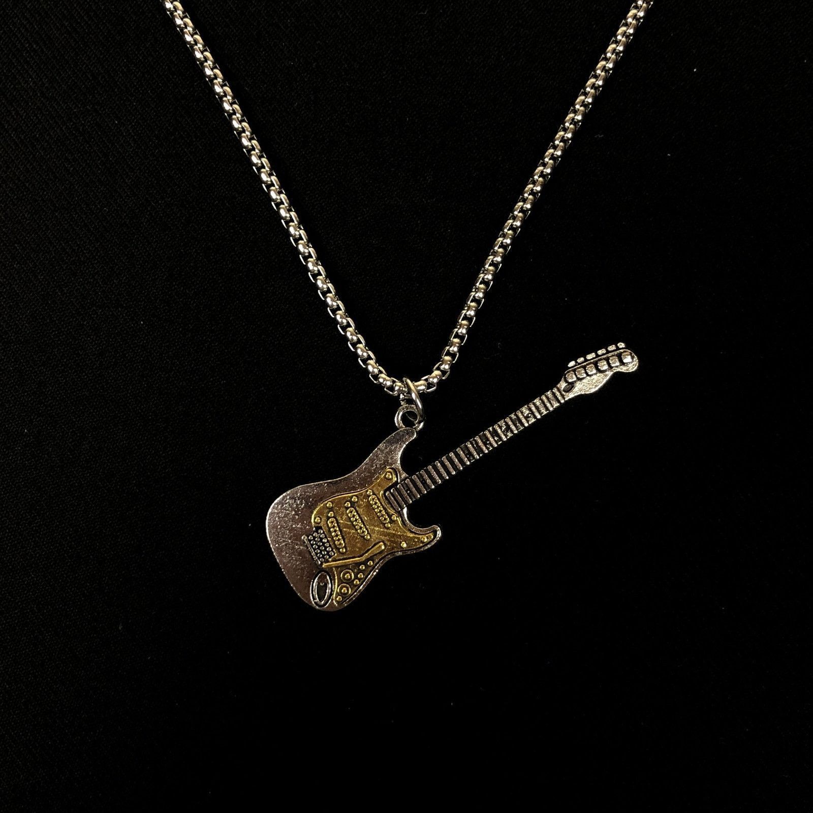 Jewelry Guitar Necklace Y2K Gothic Punk Chain in Silver, Men's