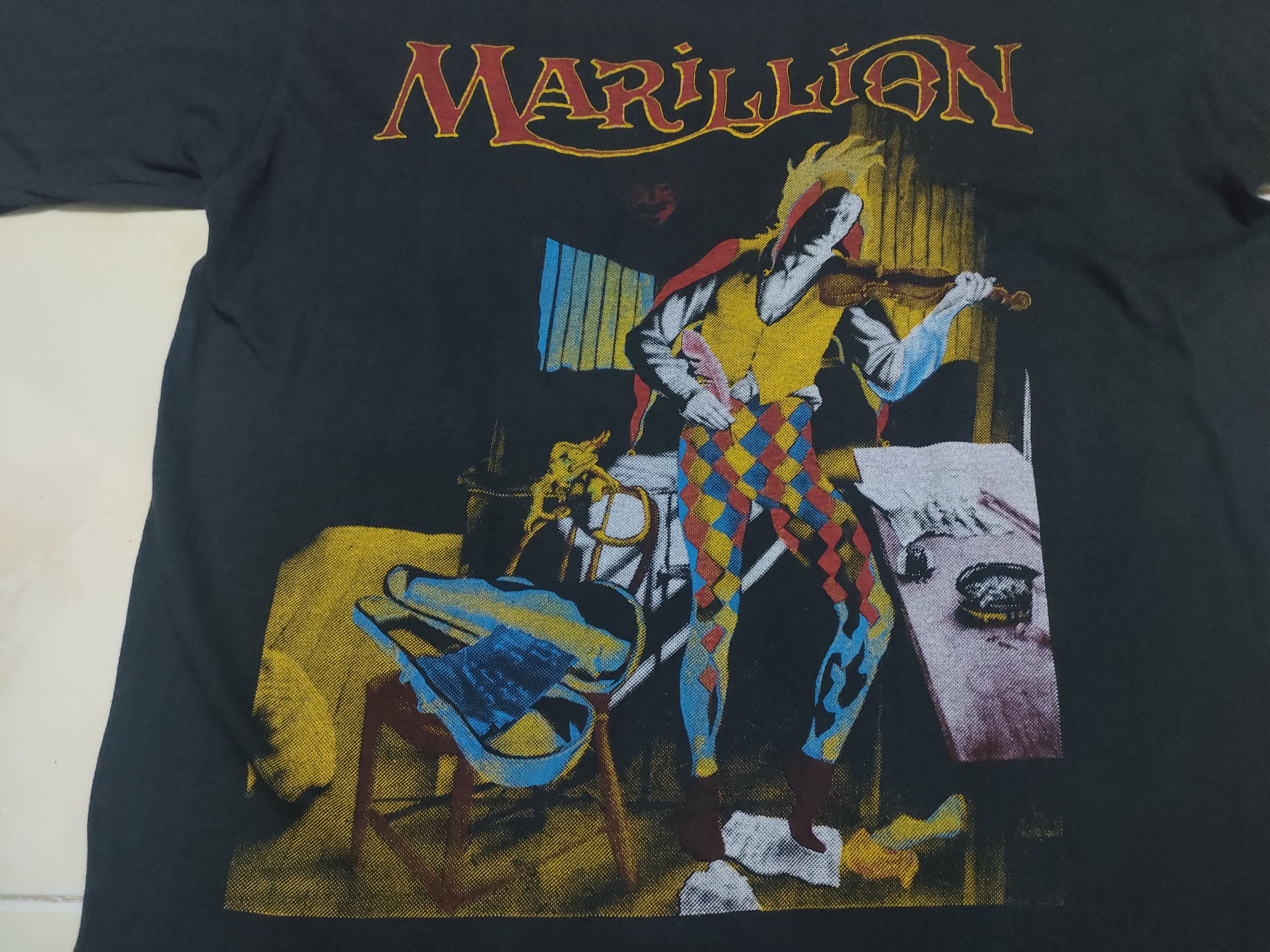 Vintage Vintage Rare Band Marillion Music Tour Rock Tee Size US L / EU 52-54 / 3 - 4 Thumbnail