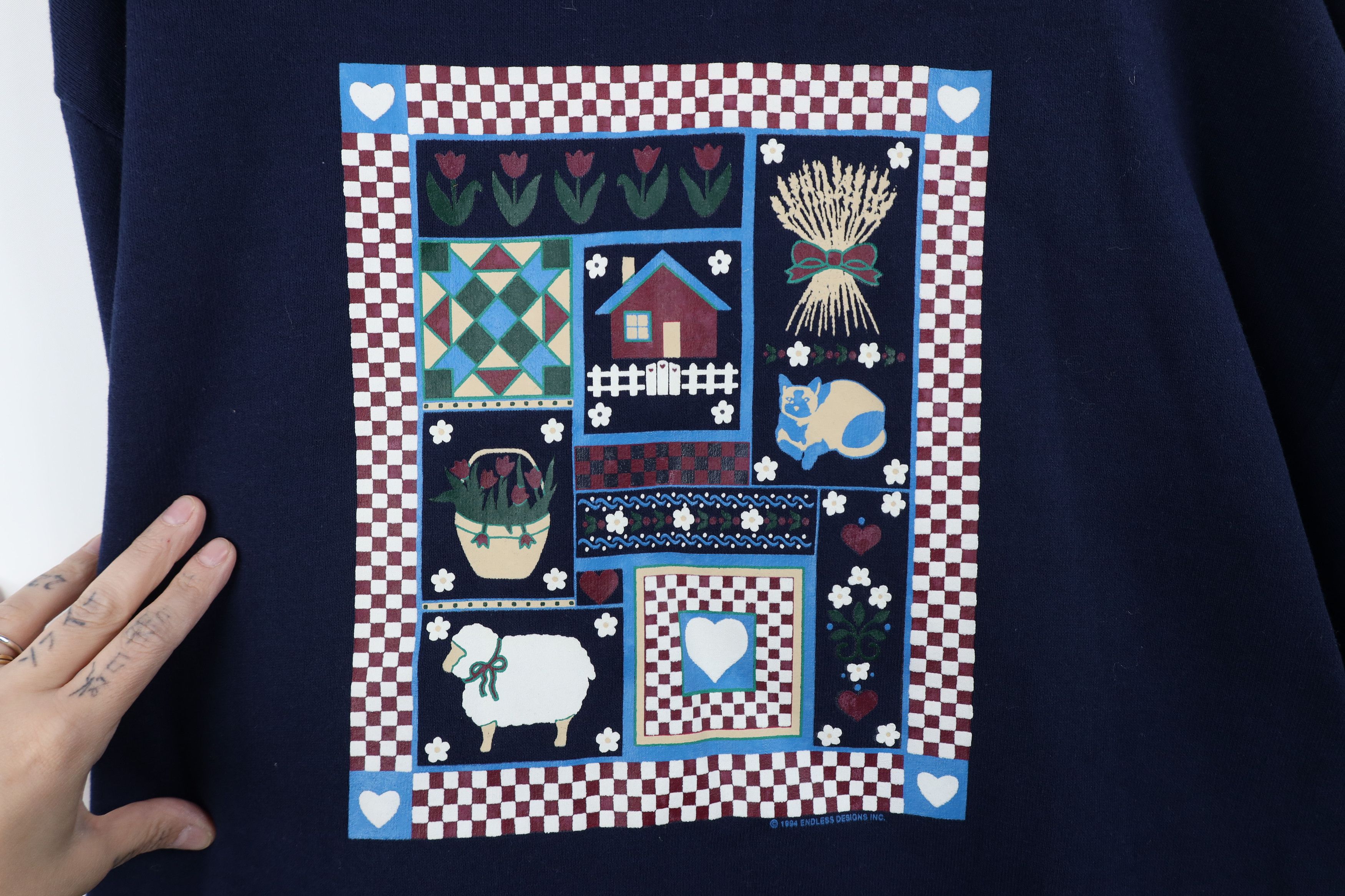 Vintage Deadstock Vintage 90s Streetwear Farmhouse Sweatshirt USA Size L / US 10 / IT 46 - 4 Thumbnail
