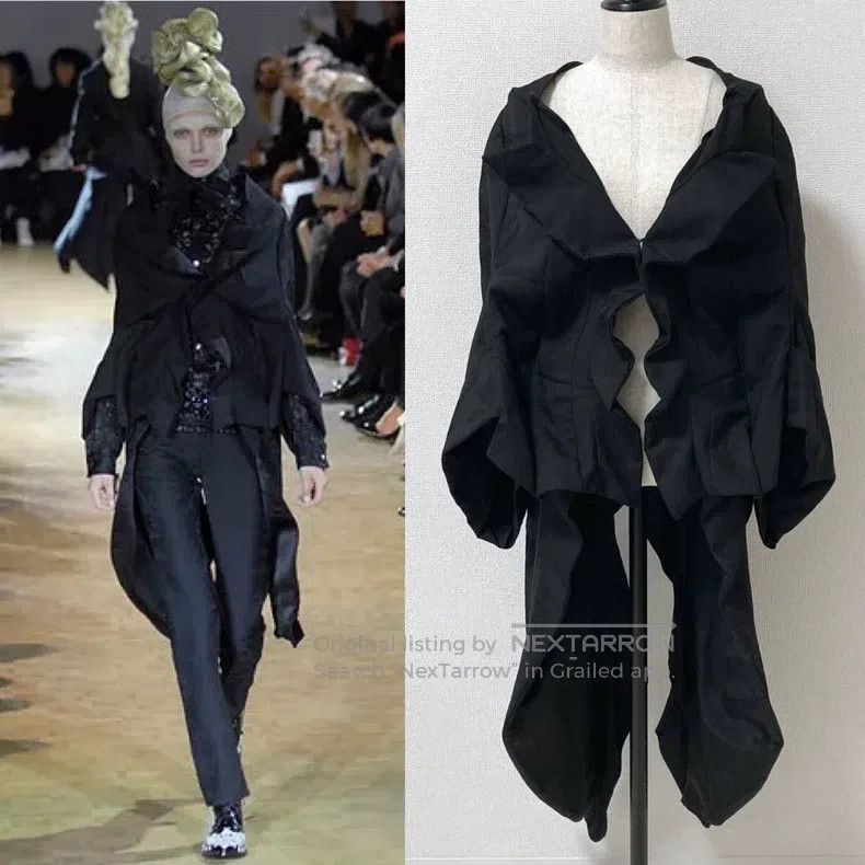 Comme des Garcons Comme Des Garcons Tailcoat Bubble Pleated Shirt Size S / US 4 / IT 40 - 1 Thumbnail