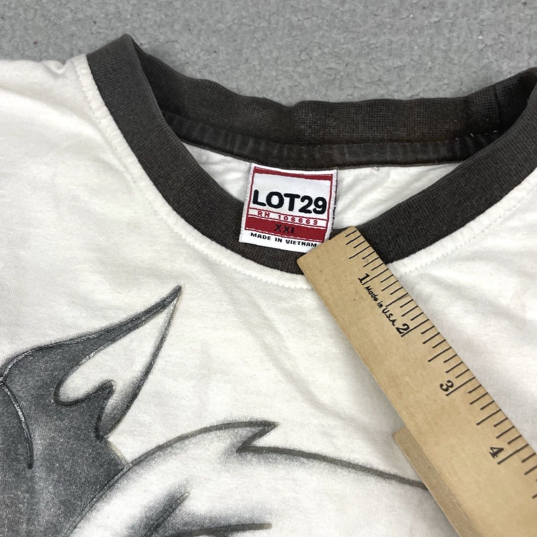 Vintage VINTAGE Sylvester Shirt Lot 29 2XL White T-Shirt Men Short Sleeve Cartoon 90s Logo Size US XXL / EU 58 / 5 - 7 Thumbnail