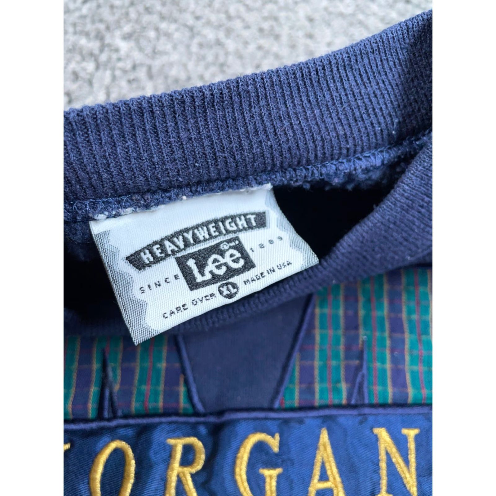 Lee VTG Morgans 90s Embroidered Sweatshirt Lee Brand XL Adult Dark Blue 50-50 Blend Vintage Yes Crew Neck Long Sleeve Cotton Polyester Cotton Blend - DS? Size US XL / EU 56 / 4 - 3 Thumbnail