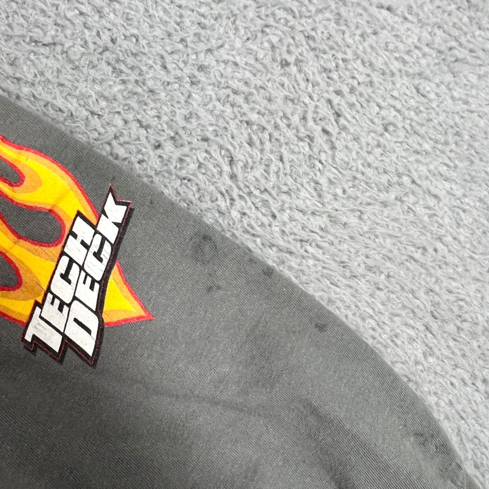 Vintage VINTAGE Tech Deck Long Sleeve T-Shirt Mens XS Gray Graphic Print 90s Skater Grunge Size US XS / EU 42 / 0 - 7 Thumbnail