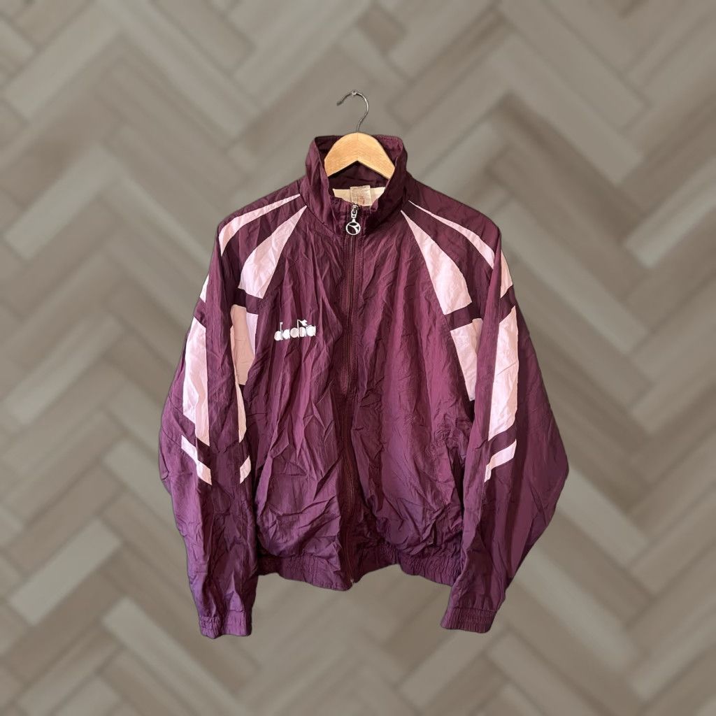 Vintage Vintage Diodora Womens Purple Full Zip Jacket Size Medium User: Vintage Diodora Womens Purple Full Zip Jacket Size Medium Size M / US 6-8 / IT 42-44 - 1 Thumbnail