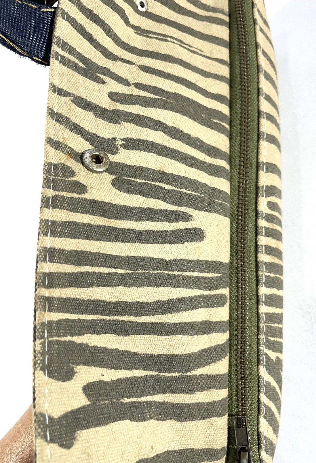 Vivienne Westwood Kenya Canvas Orb Clutch Bag Size ONE SIZE - 6 Thumbnail