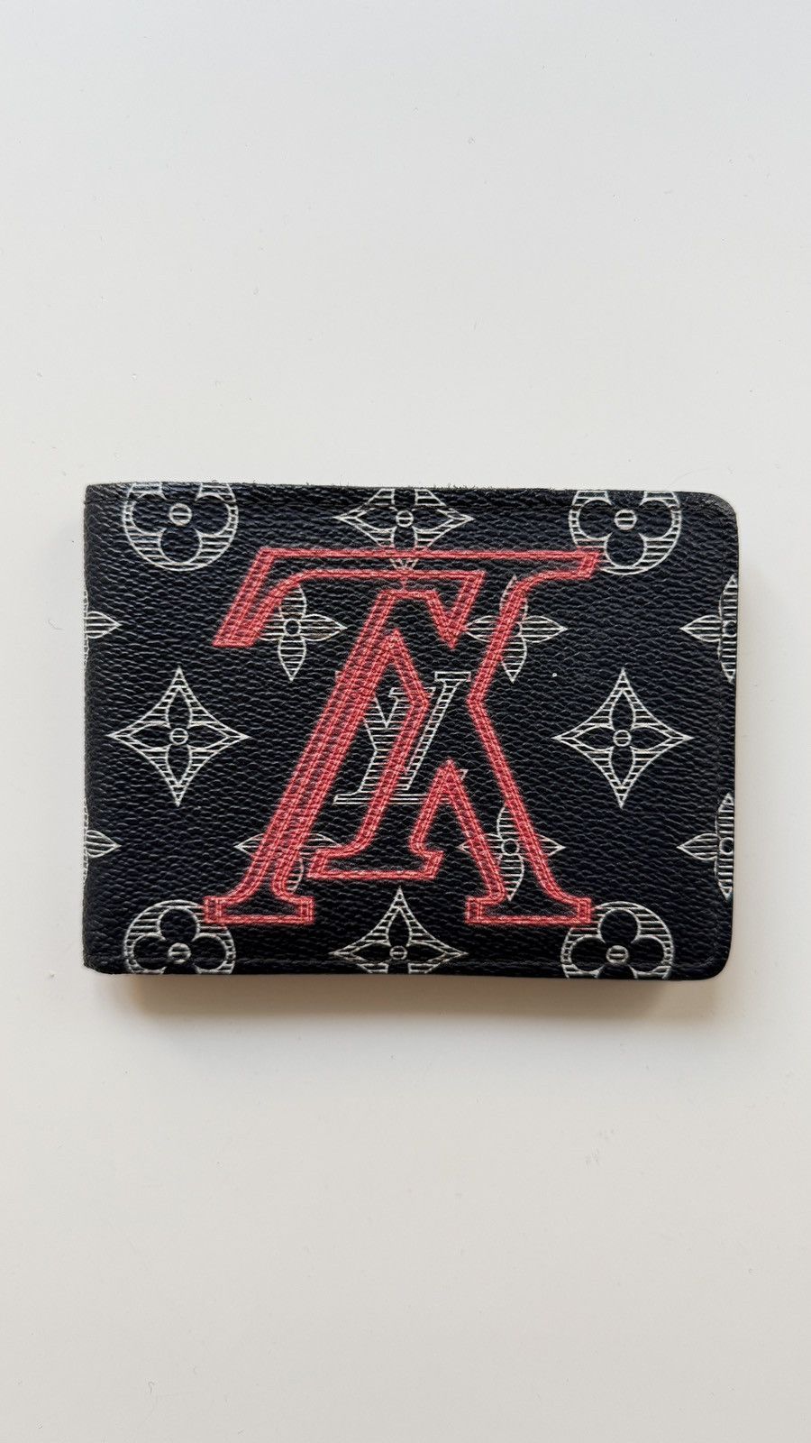 Louis Vuitton **RARE** Louis Vuitton Upside Down Ink Wallet Monogram Size ONE SIZE - 2 Thumbnail