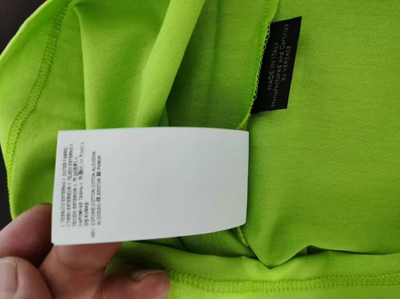 Other Versace Short sleeves and short sleeves Size US M / EU 48-50 / 2 - 6 Thumbnail
