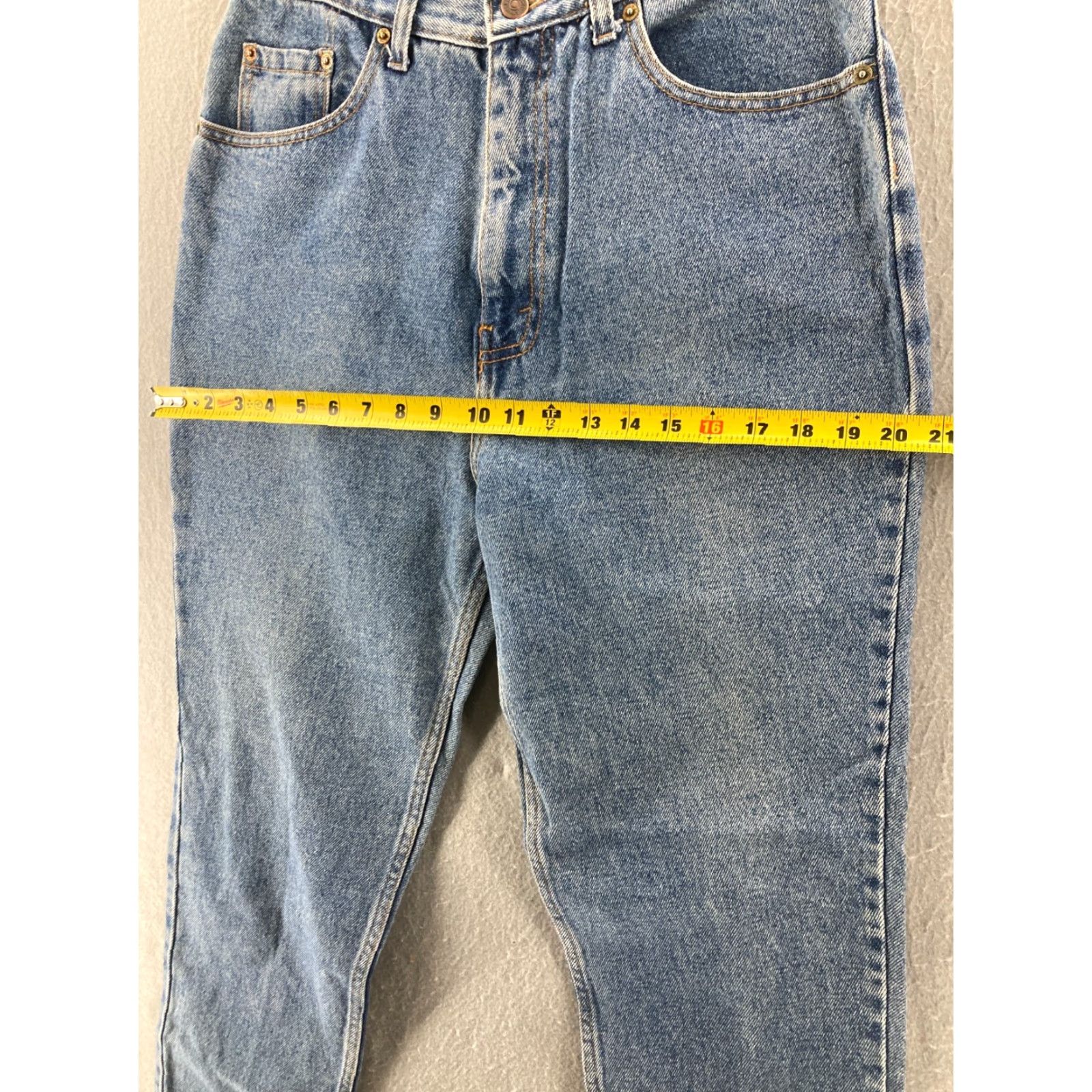 Levi's VINTAGE Levi's 550 Jeans Womens 14x34 Relaxed Tapered High Rise Mom Blue Denim Jeans 14 Womens Size 36" / US 14 / IT 50 - 3 Thumbnail