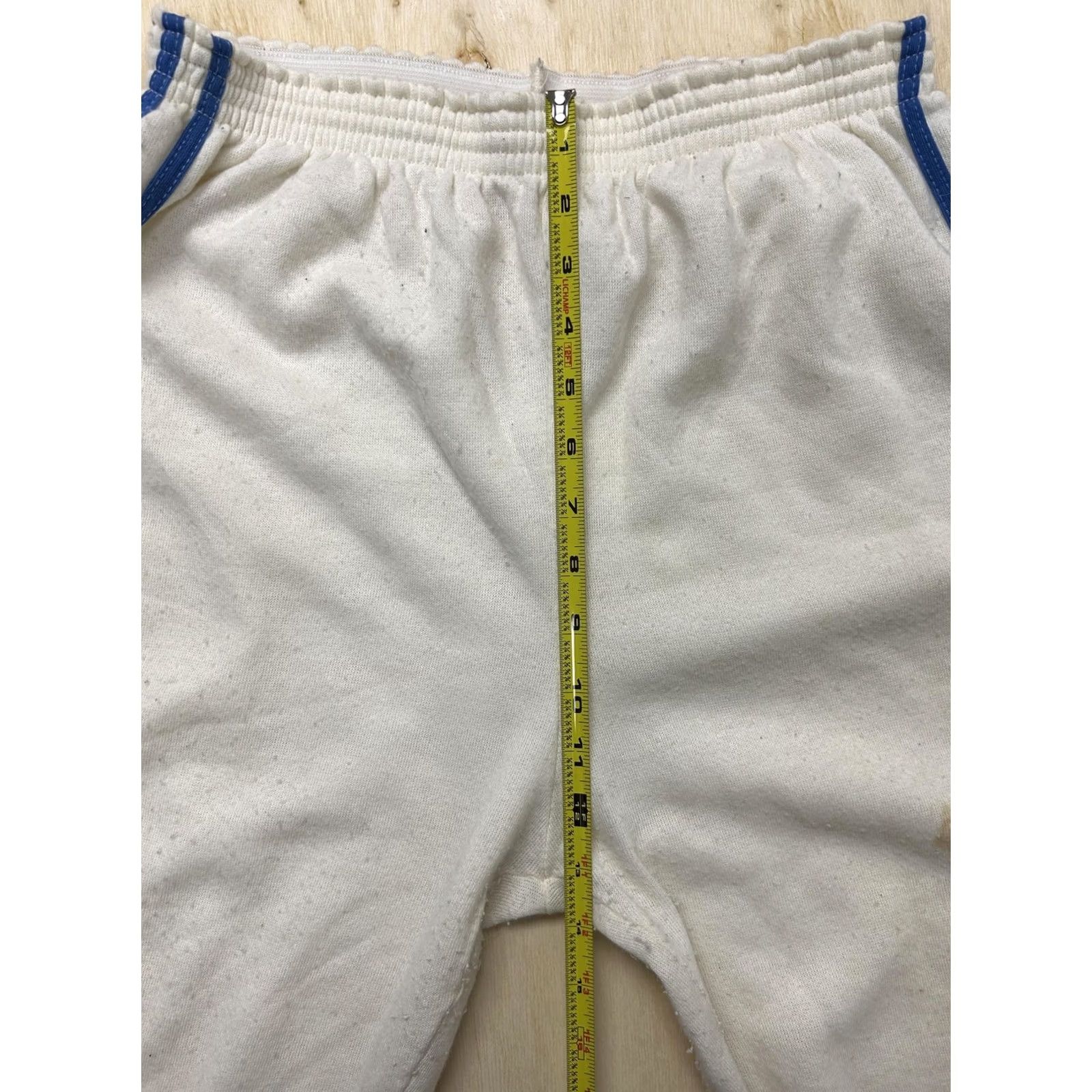 Vintage VINTAGE Active Wear Sweatpants Mens Large White Fleece Elastic Waist Side Stripe Pants Mens Large Retro Winter Casual Boys Mens? Size US 33 - 7 Thumbnail