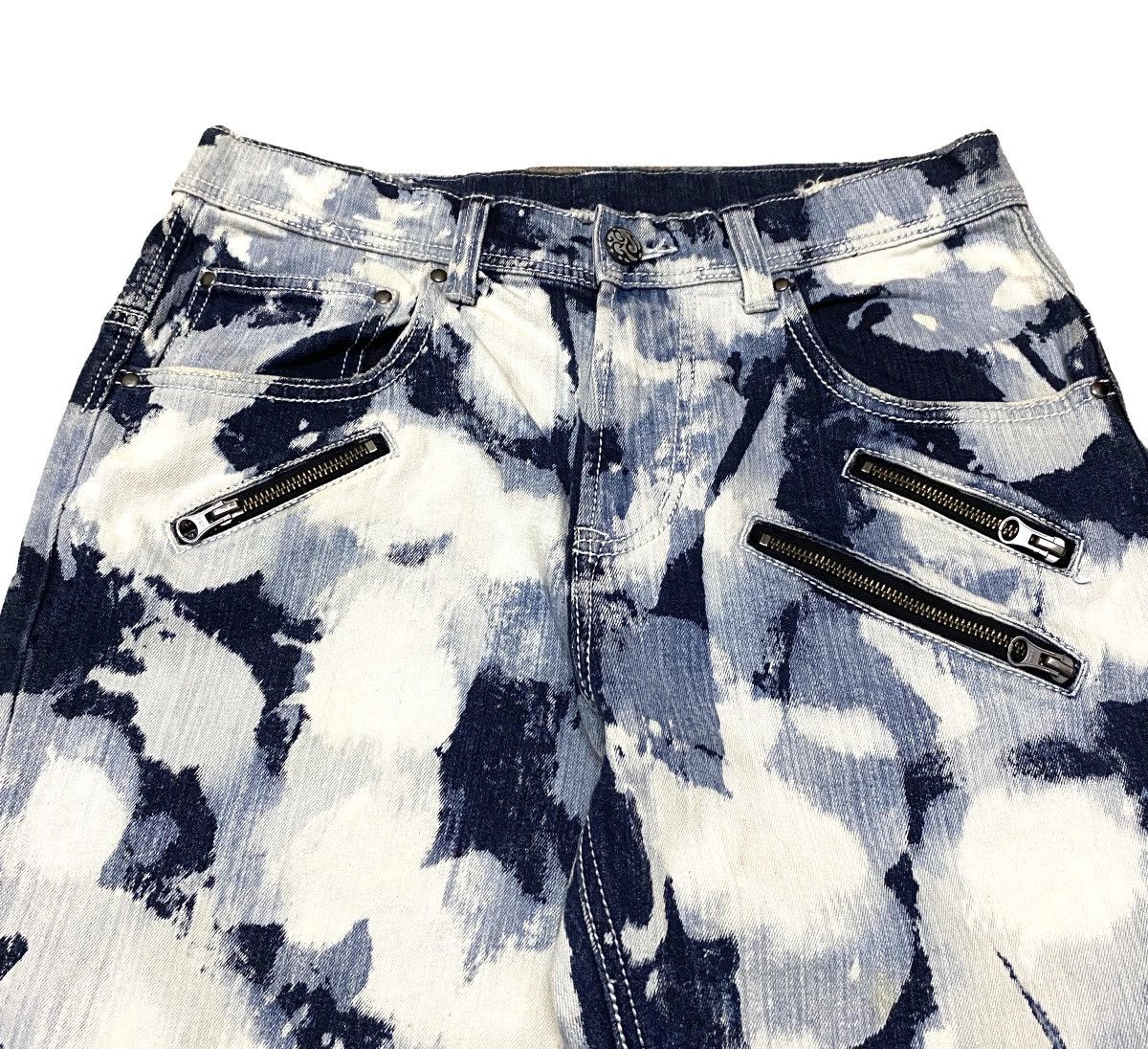 Le Grande Bleu (L.G.B.) Rare Design Vintage Brand Allix Design Bleach Jeans 1990s Size US 31 - 3 Thumbnail