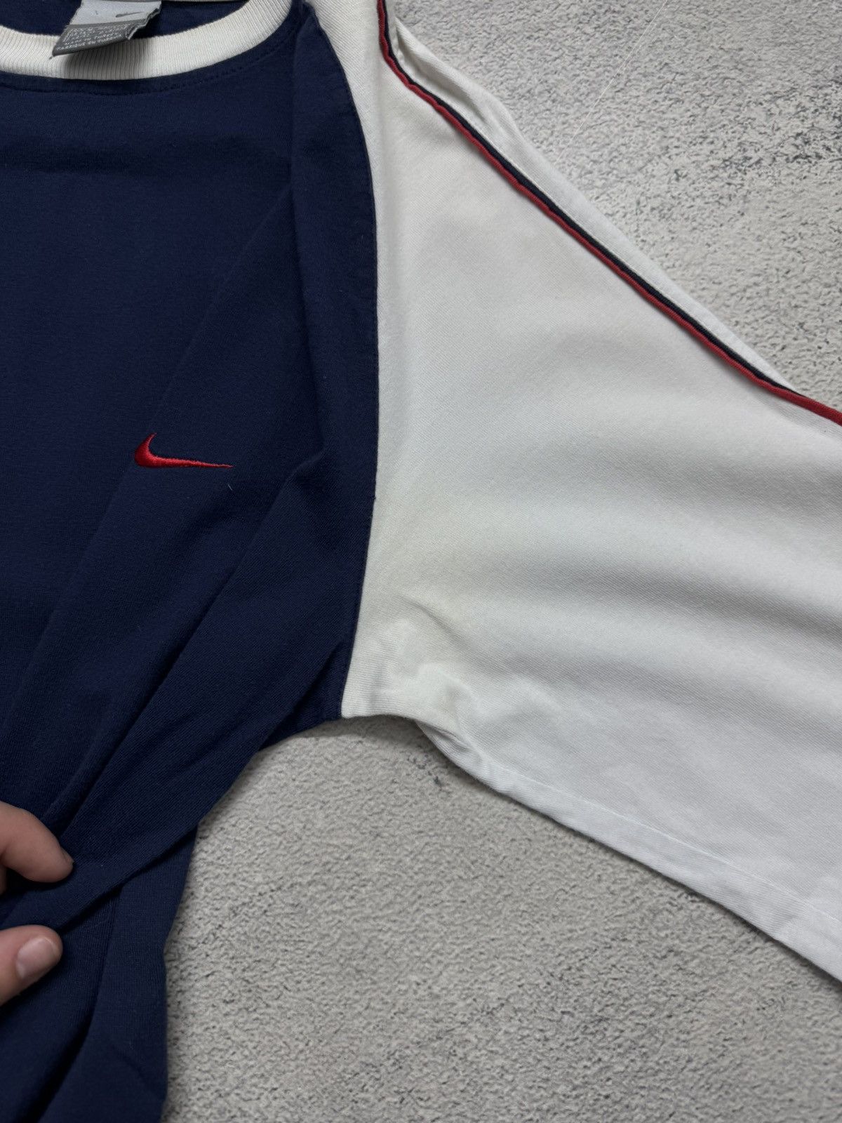 Nike Vintage Y2k Nike Swoosh Long Sleeve 00’s Size US M / EU 48-50 / 2 - 12 Thumbnail