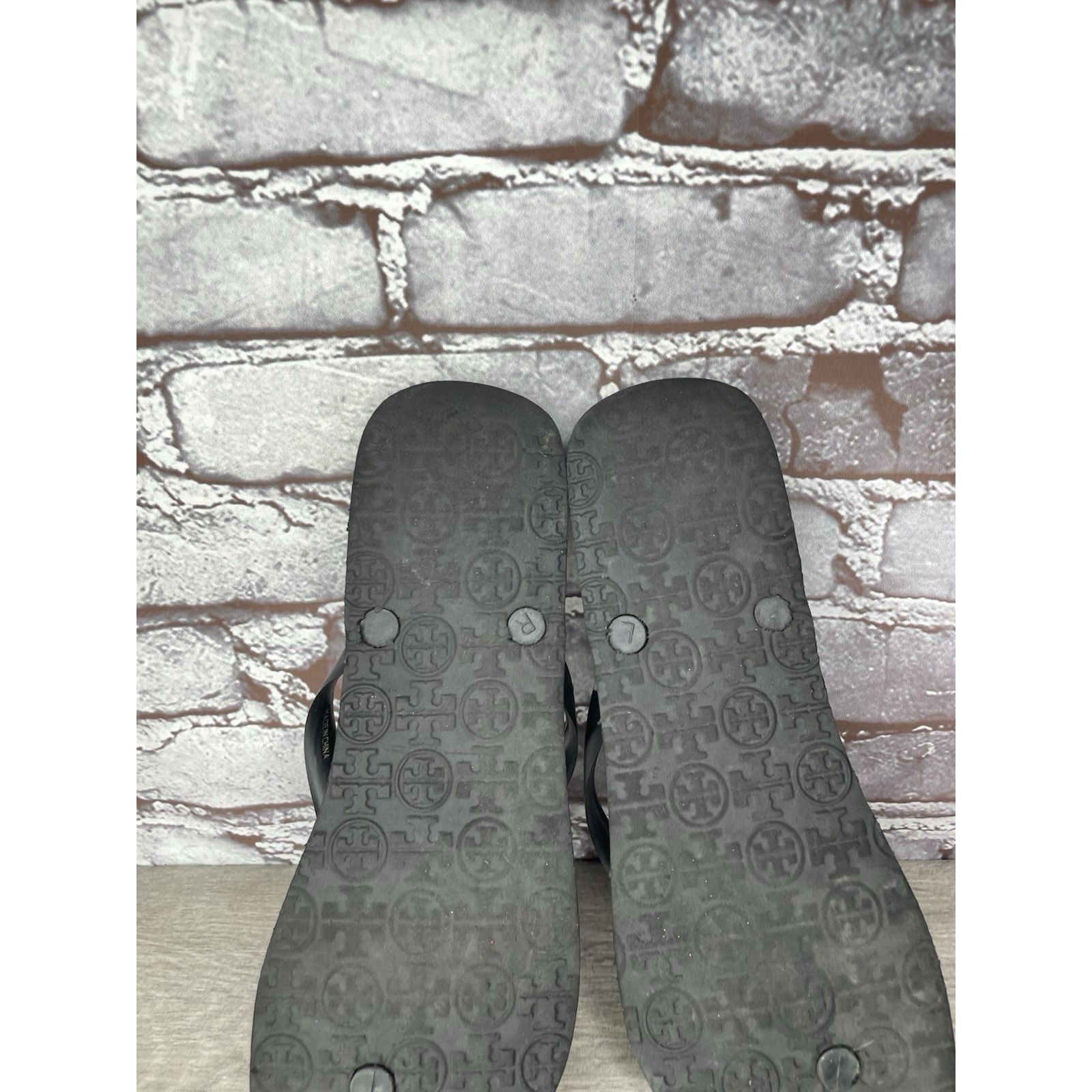 Tory Burch Tory Burch Animal Leopard Cheetah Print Black FlipFlops Sand Size US 9 / IT 39 - 17 Thumbnail
