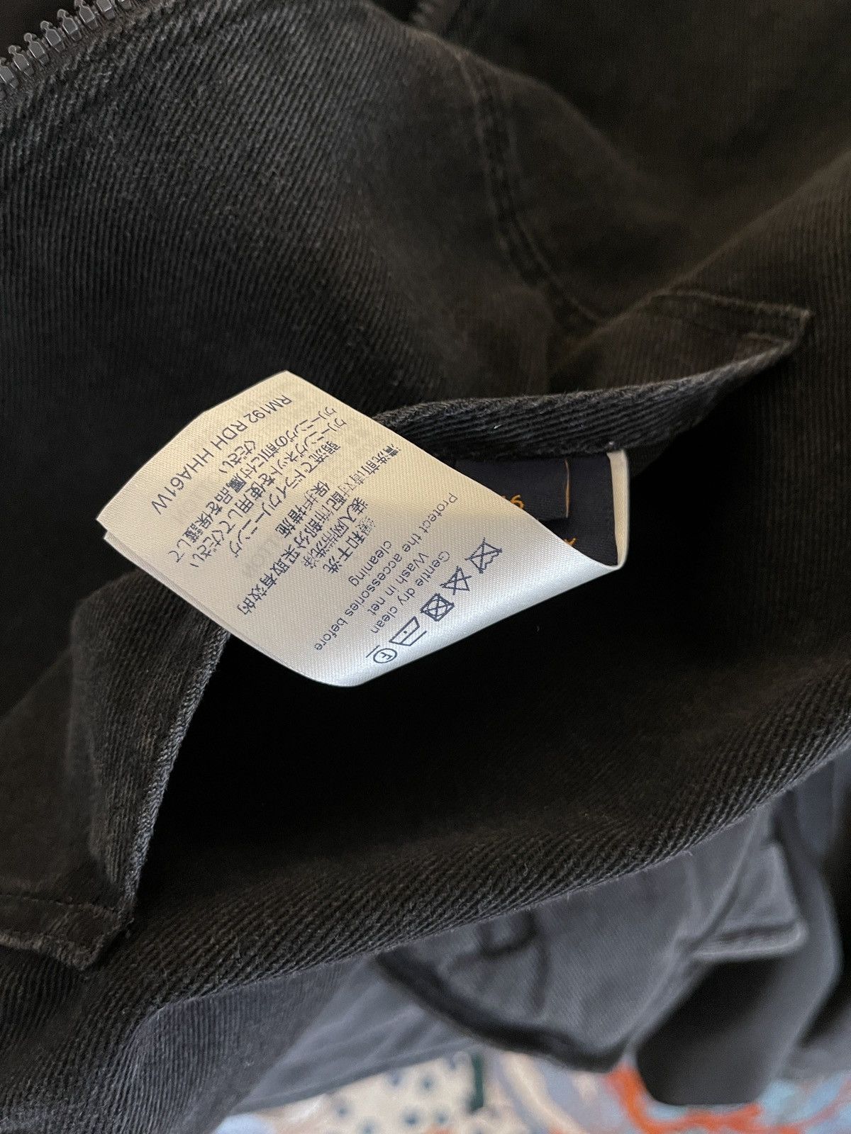 Louis Vuitton Louis Vuitton black hooded bomber jacket Size US S / EU 44-46 / 1 - 13 Thumbnail