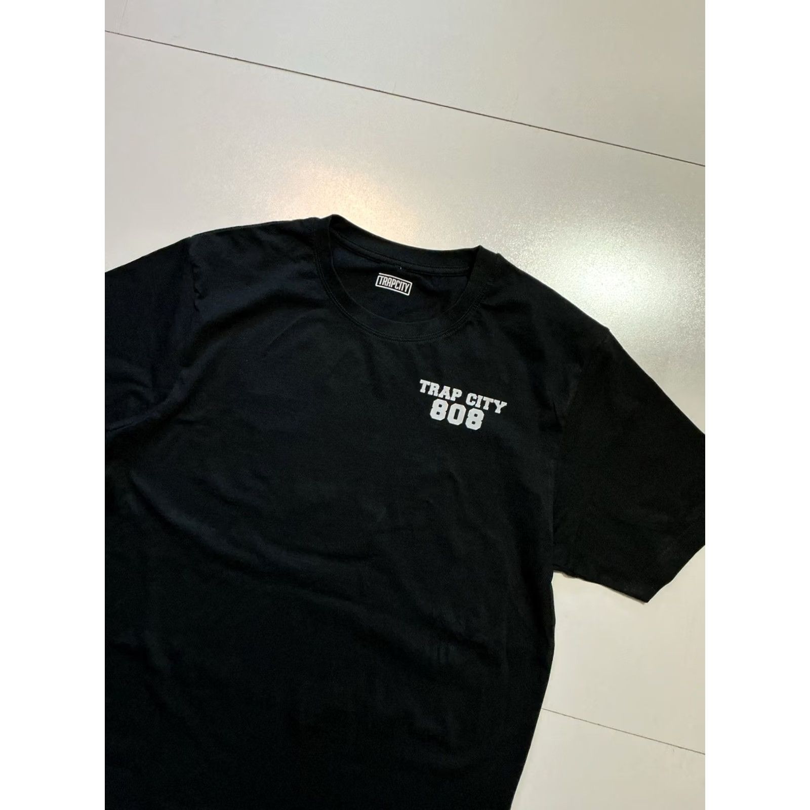 Vintage Trapcity T-Shirt Men Large Black 808 Trap Music Electronic EDM DJ Dubstep Graphic S/S Size US L / EU 52-54 / 3 - 3 Thumbnail