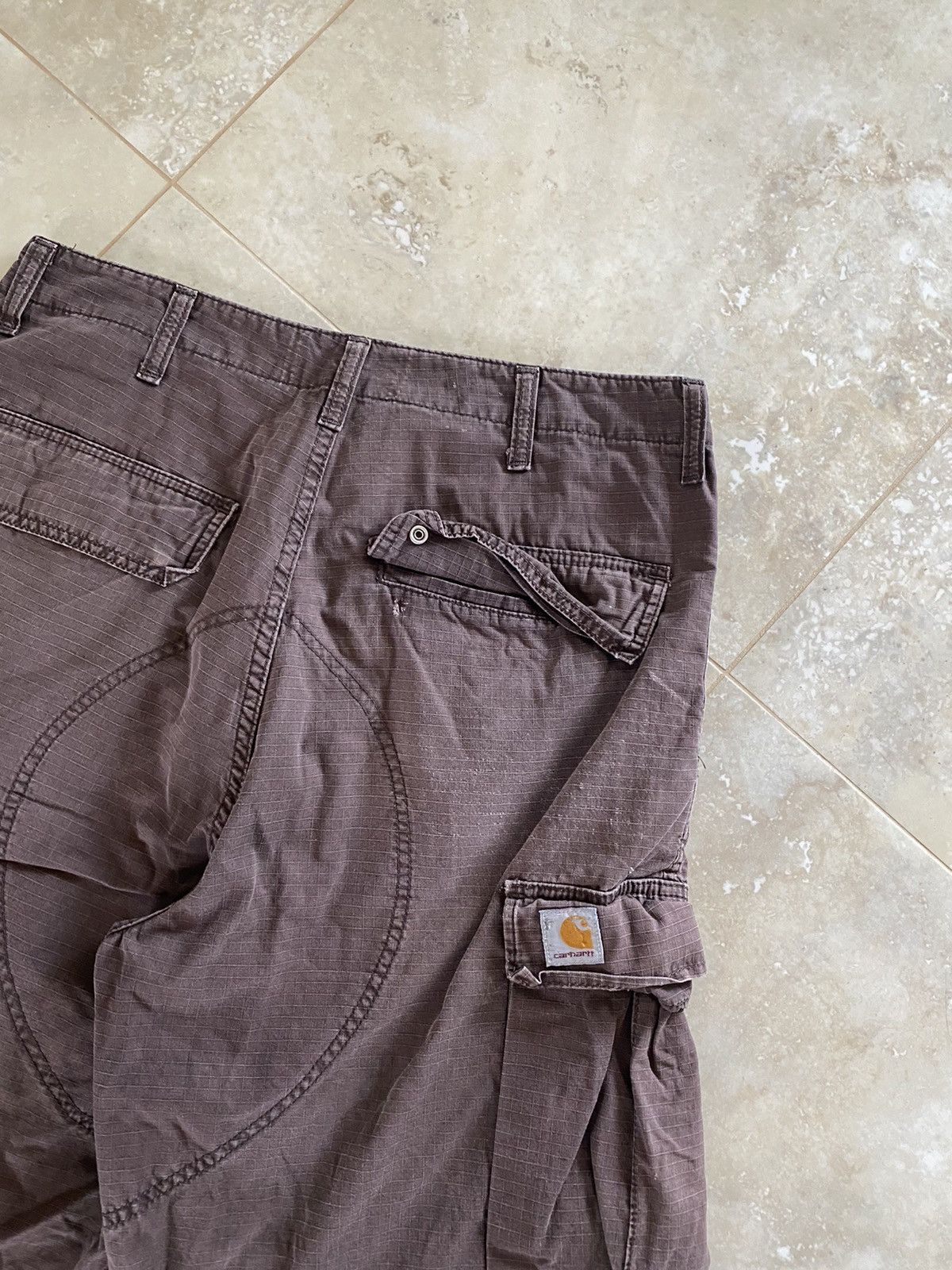 Carhartt Vintage Rare Carhartt Brown Cargo Shorts Distressed Street Size US 32 / EU 48 - 3 Thumbnail