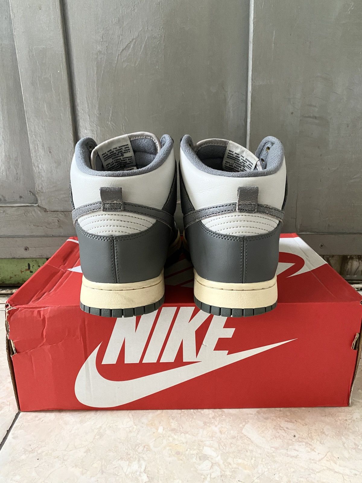 Nike × Vintage Nike Dunk High Retro SE Vintage Light Bone Grey Size US 10.5 / EU 43-44 - 6 Thumbnail