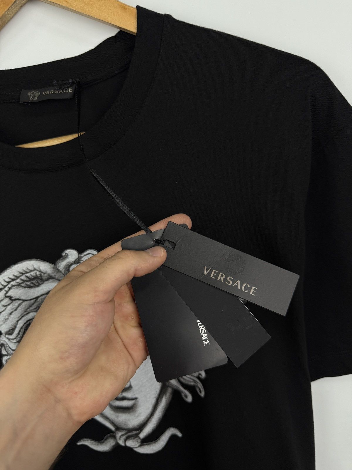 Versace ❗️NEW 🇮🇹 Versace Medusa Portrait T-Shirt Made in Italy Rare Size US L / EU 52-54 / 3 - 6 Thumbnail