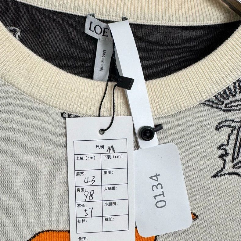 Loewe LOEWE Multi-element full-printed logo sweater Size M / US 6-8 / IT 42-44 - 2 Thumbnail
