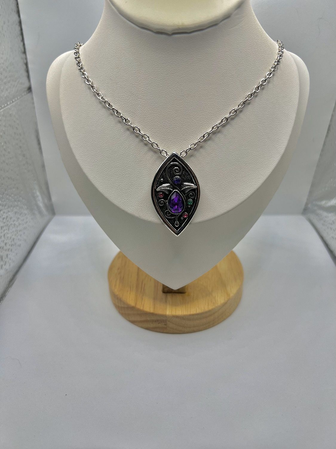 Jewelry Purple Cz Flower Pendant Silver Chain Necklace, Women's