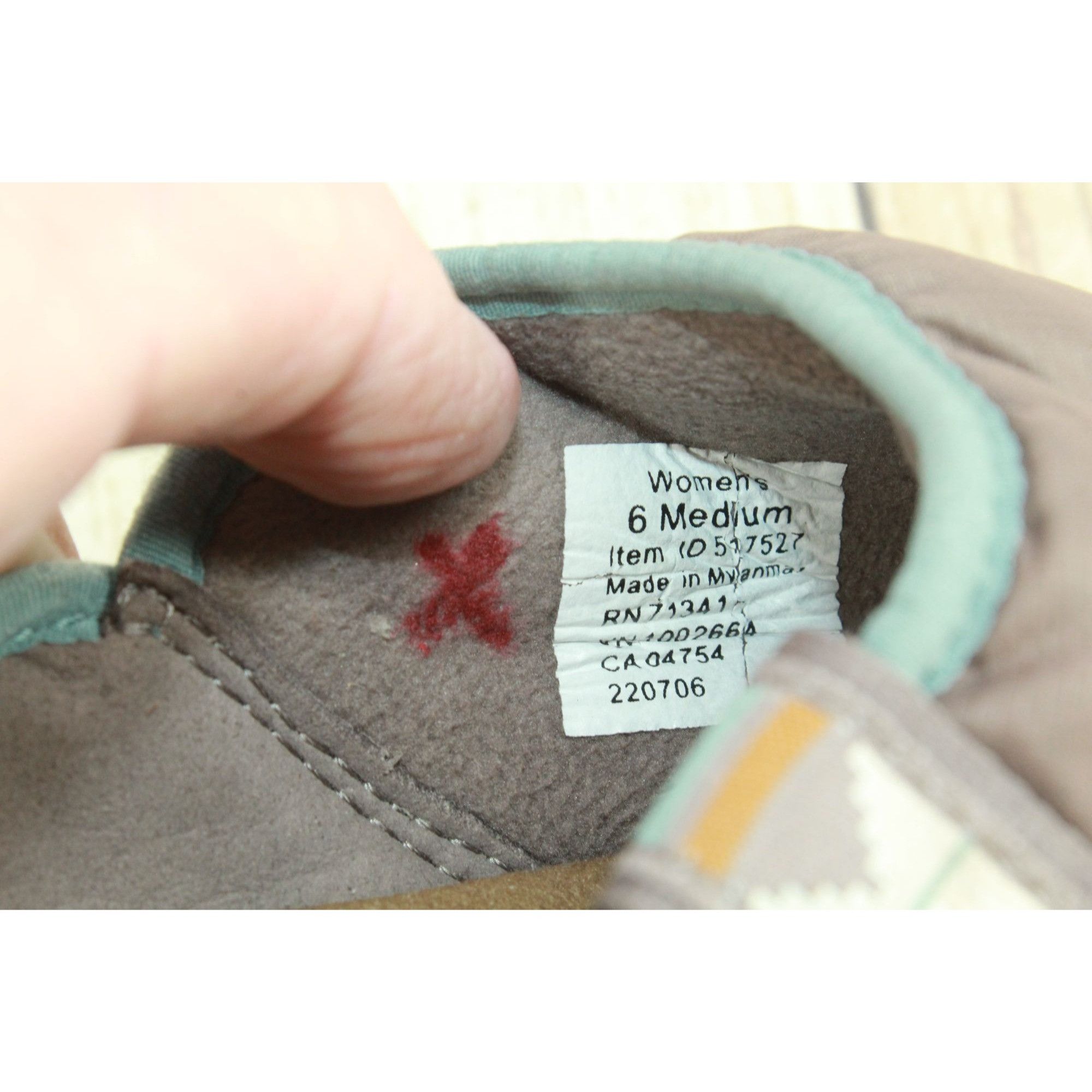 L.L. Bean LL Bean Women's Gray Quilted Mountain Classic Slides Size US 6 / IT 36 - 8 Thumbnail