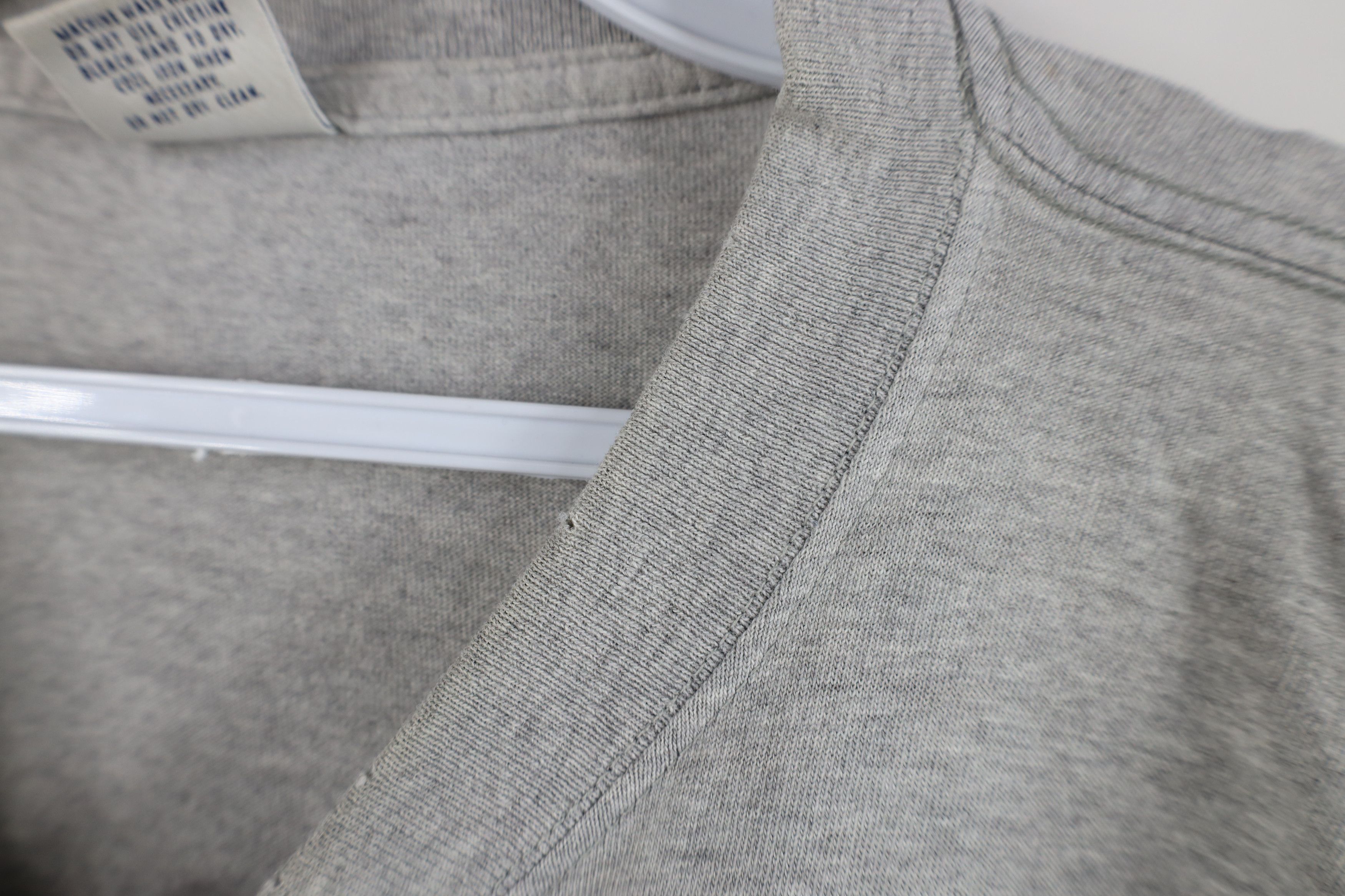 Vintage Vintage 90s Streetwear Heavyweight T-Shirt Heather Gray Size US L / EU 52-54 / 3 - 7 Thumbnail