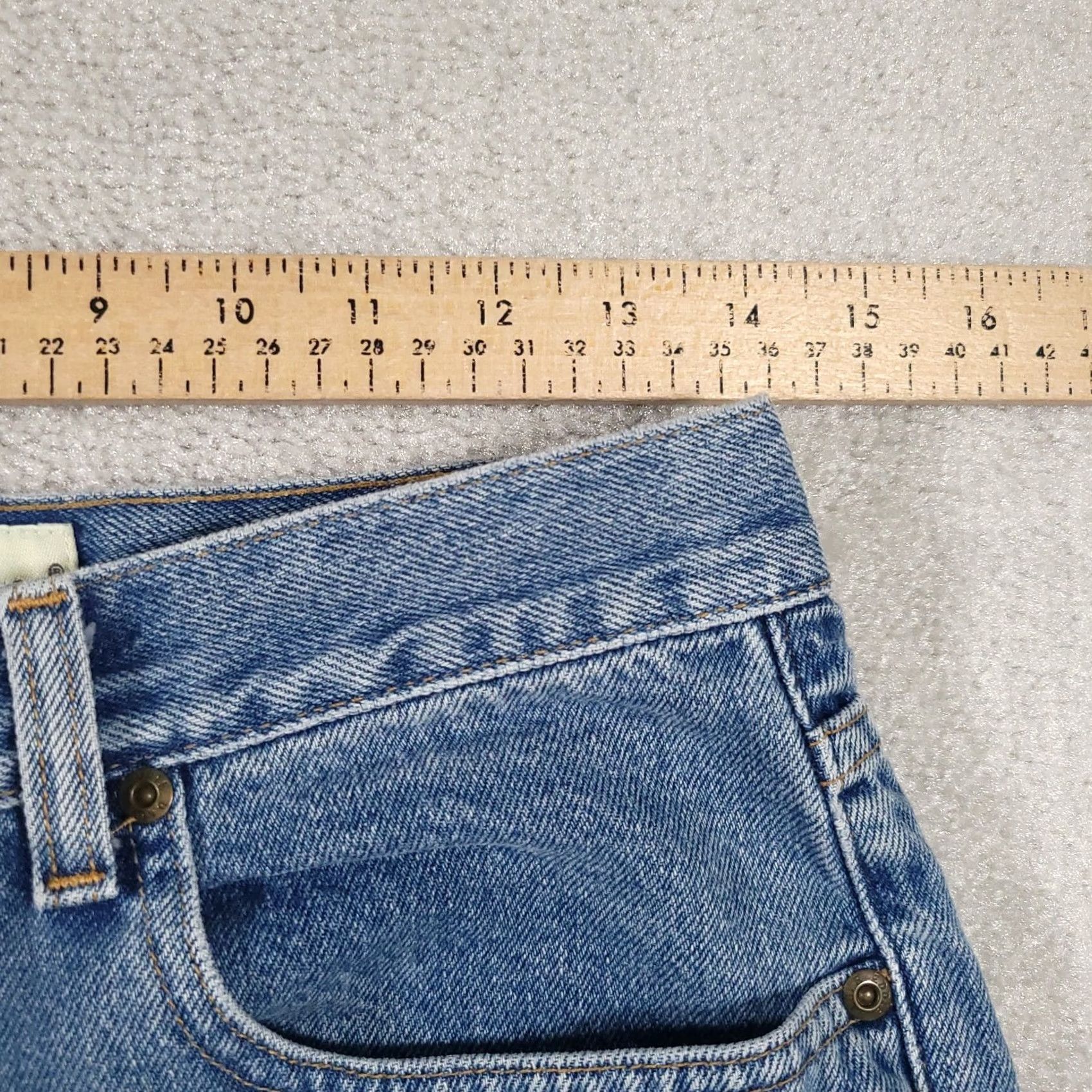 Eddie Bauer VINTAGE Eddie Bauer Capri Jeans Pants Women's 10 Petite Cropped Hemmed 19" L Size 32" / US 10 / IT 46 - 7 Thumbnail