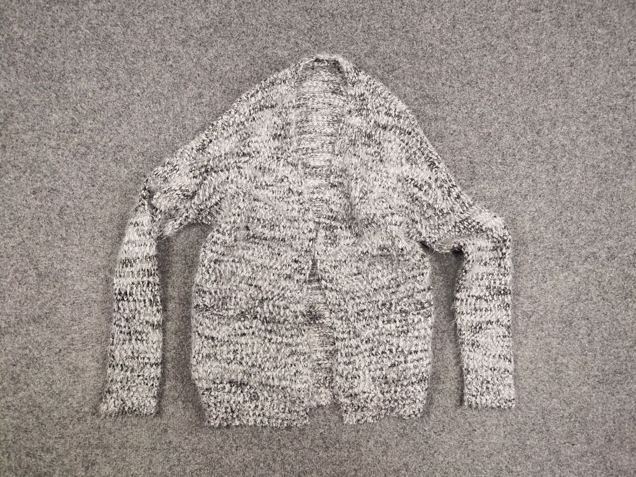 Japanese Brand Vintage 90's Japanese Cardigan Mohair Style Fuzzy Sweater Size US M / EU 48-50 / 2 - 15 Thumbnail