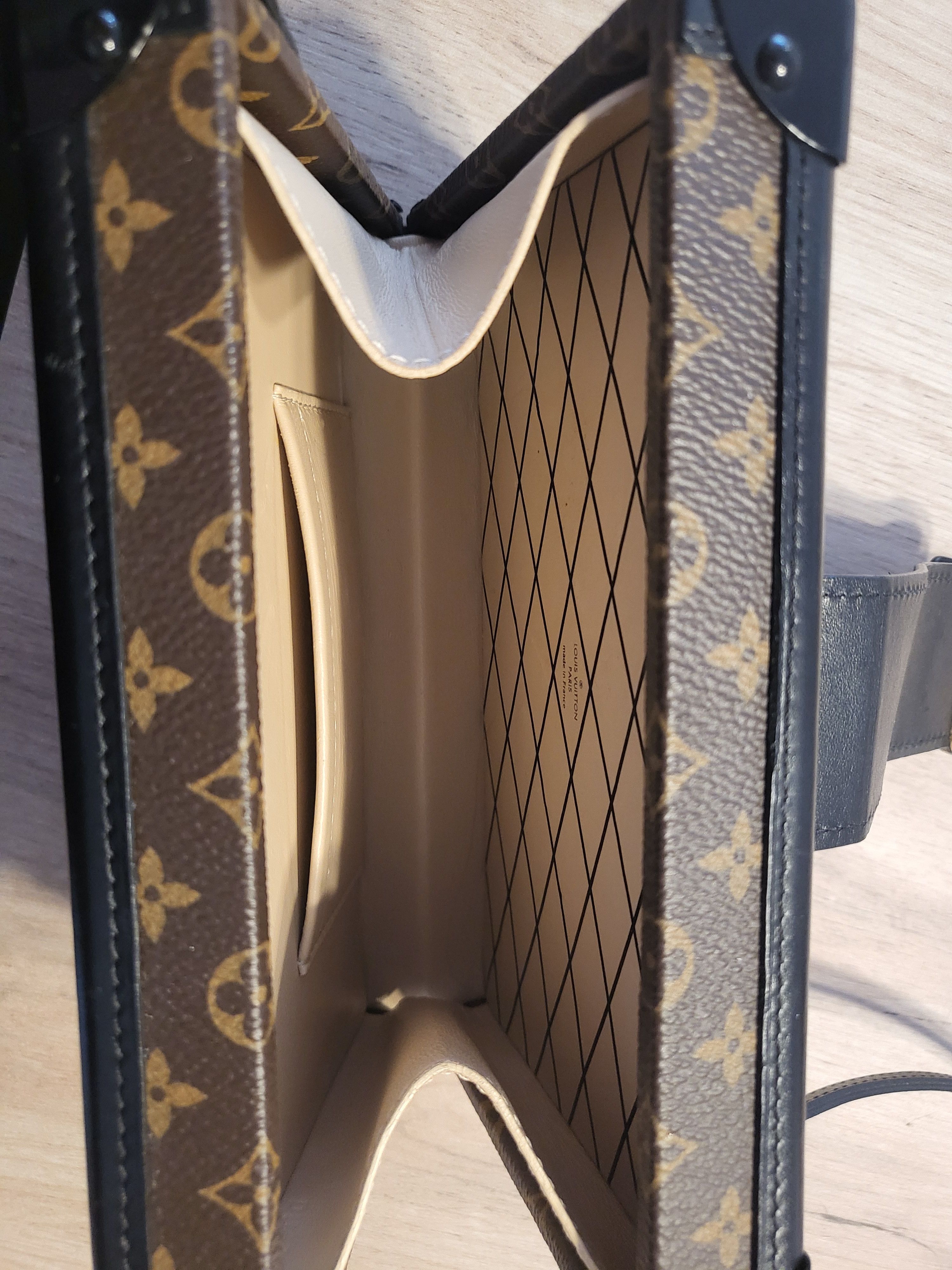 Louis Vuitton Petite Malle Size ONE SIZE - 9 Thumbnail