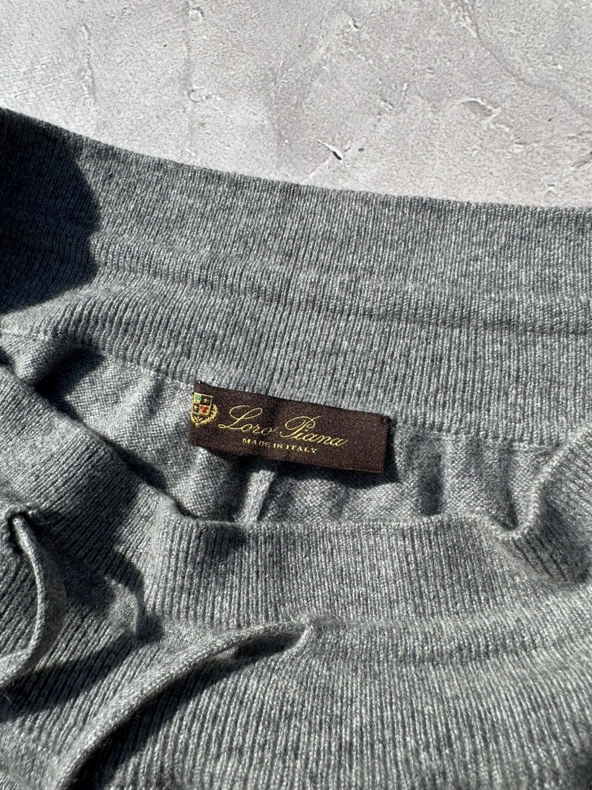 Loro Piana Loro Piana Women’s Cashmere Knit Set Sweater + Pants Gray Size M / US 6-8 / IT 42-44 - 21 Thumbnail