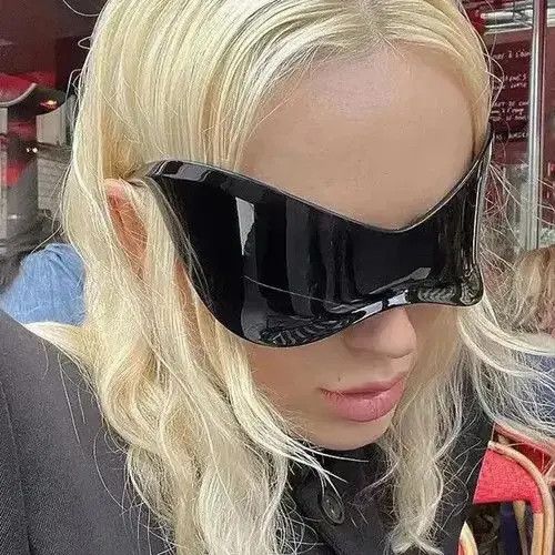 VIBE Streetwear Punk Rock Gothic Sunglasses y2k 90's Size ONE SIZE - 4 Thumbnail