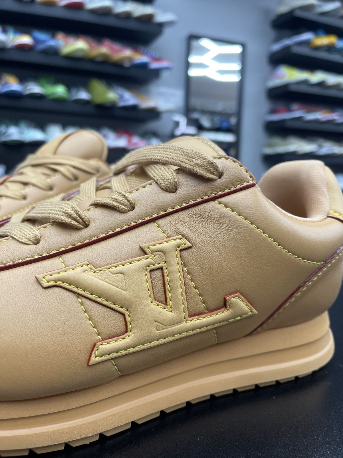 Louis Vuitton Size 7.5US/6.5LV - Louis Vuitton x Nigo Buttersoft 1AIK8 Size US 6.5 / EU 39-40 - 13 Thumbnail