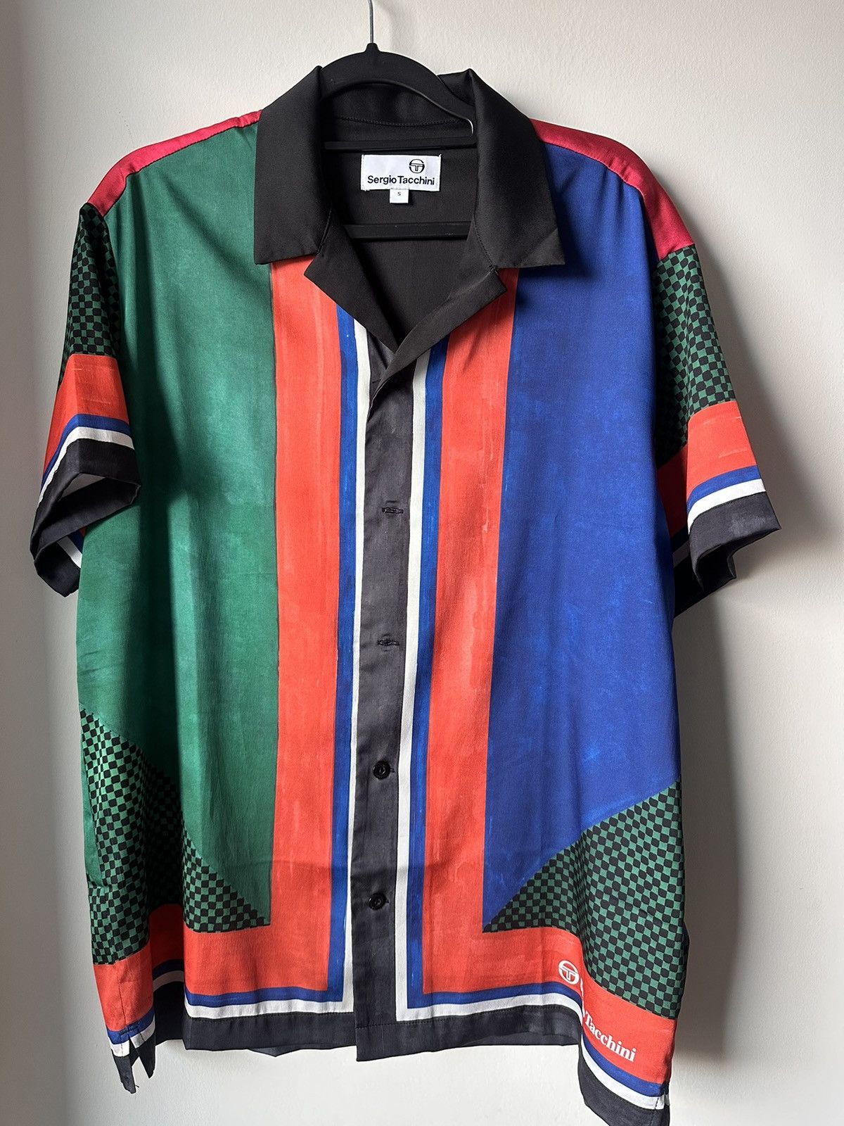 Sergio Tacchini Sergio Tacchini Multi Color Silk Camp Shirt button up Size US S / EU 44-46 / 1 - 1 Thumbnail