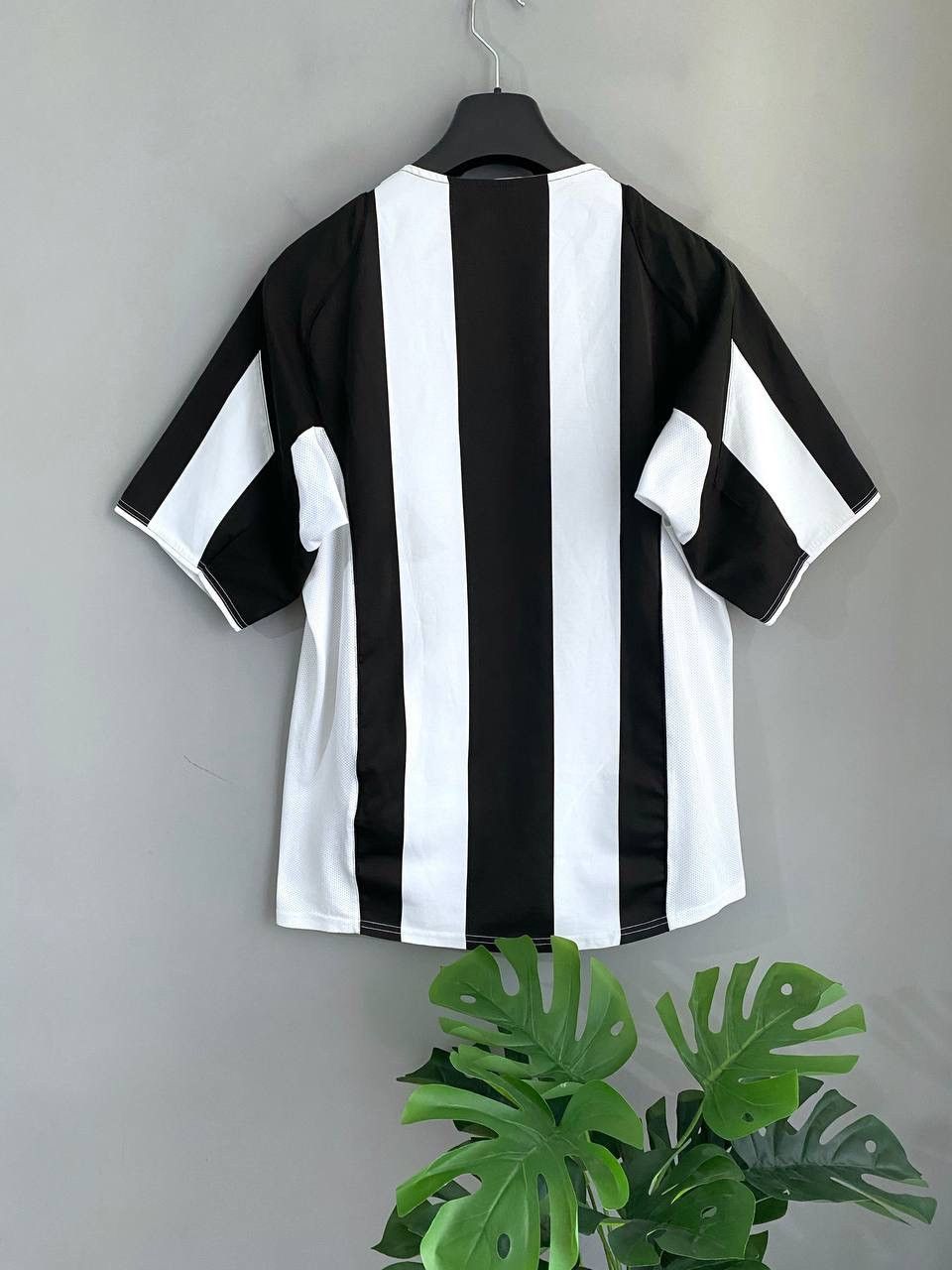 Nike FC Juventus 2004/2005 Home Soccer Jersey Football Shirt, M Size US M / EU 48-50 / 2 - 20 Thumbnail