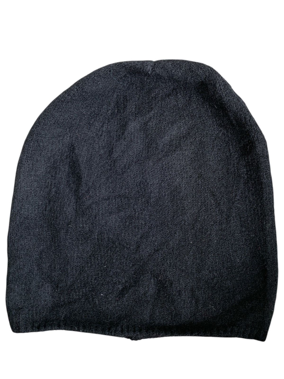 Zara Zara plain beanie hats Size ONE SIZE - 1 Thumbnail
