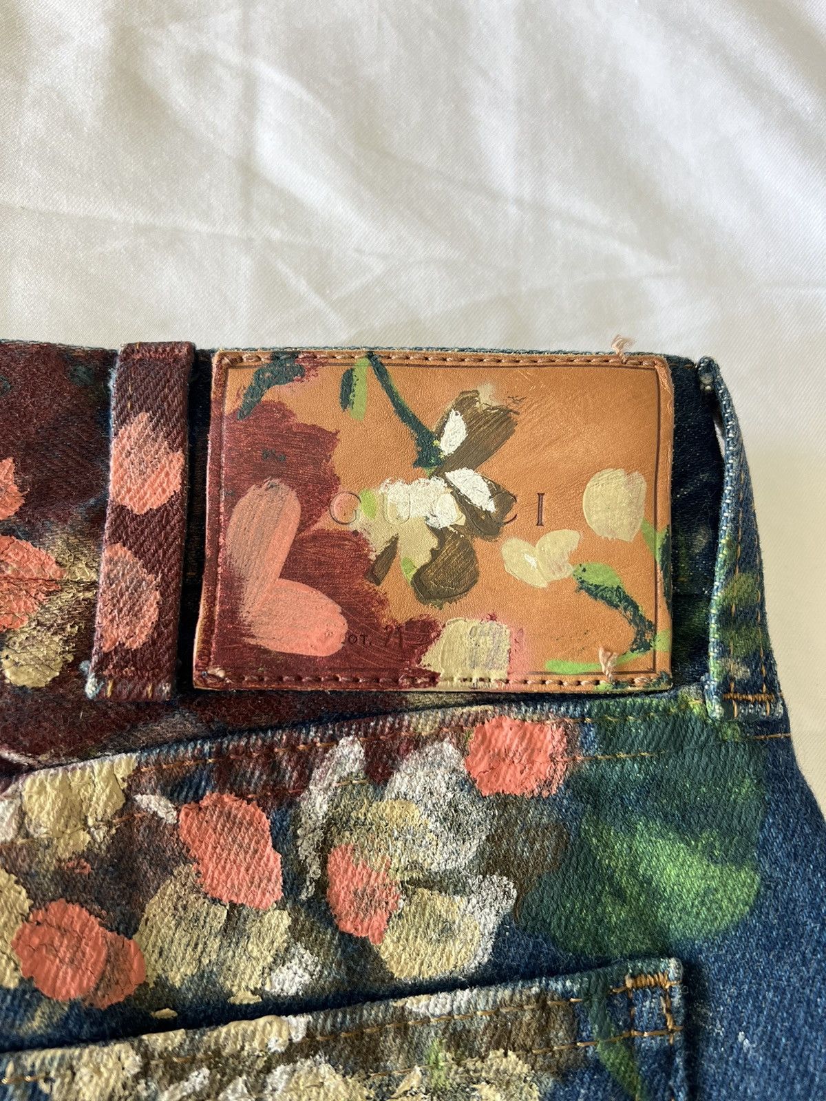Gucci Gucci floral painted denim Size US 31 - 8 Thumbnail