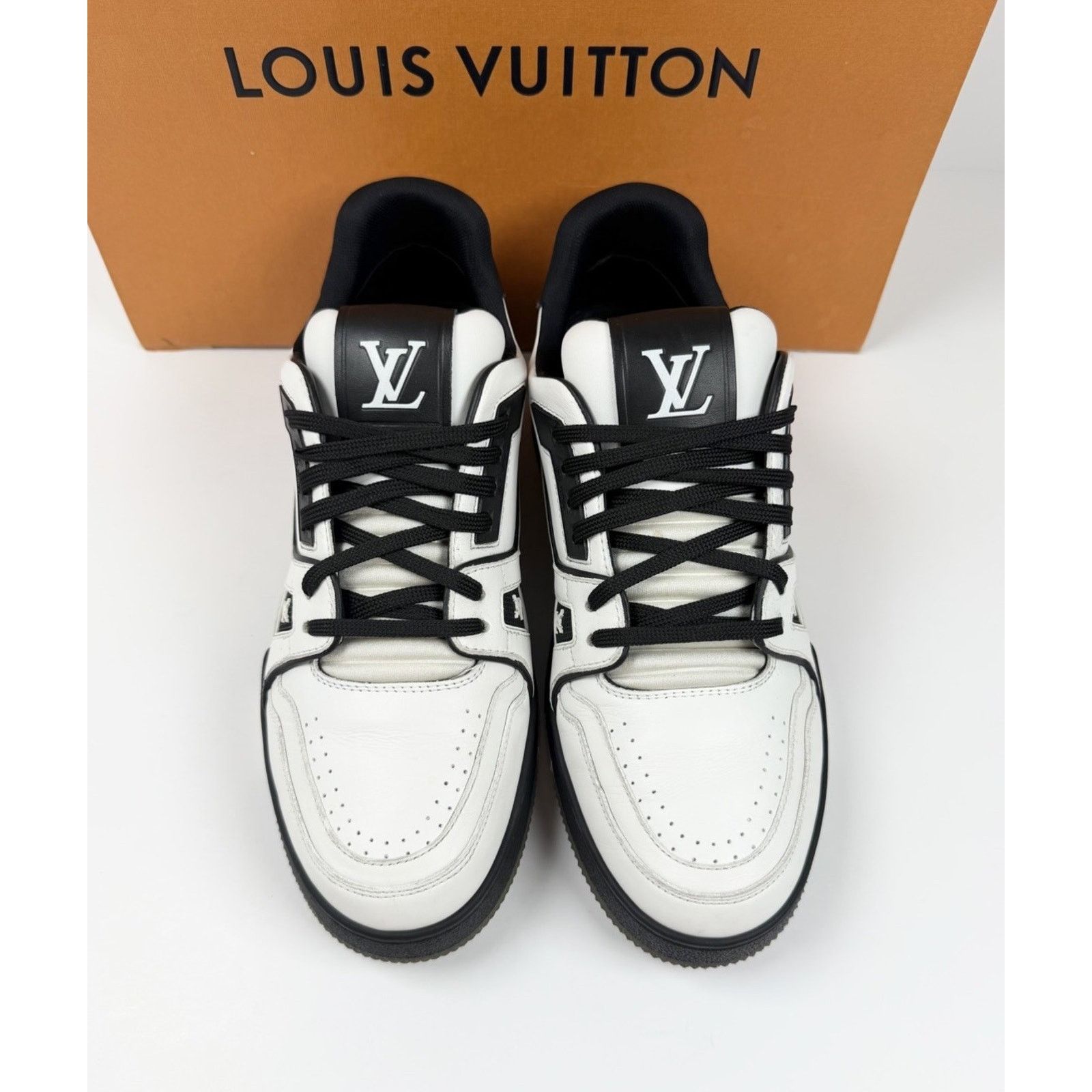 Louis Vuitton Size 7UK/8US - Louis Vuitton White Black Trainers Size US 8 / EU 41 - 3 Thumbnail