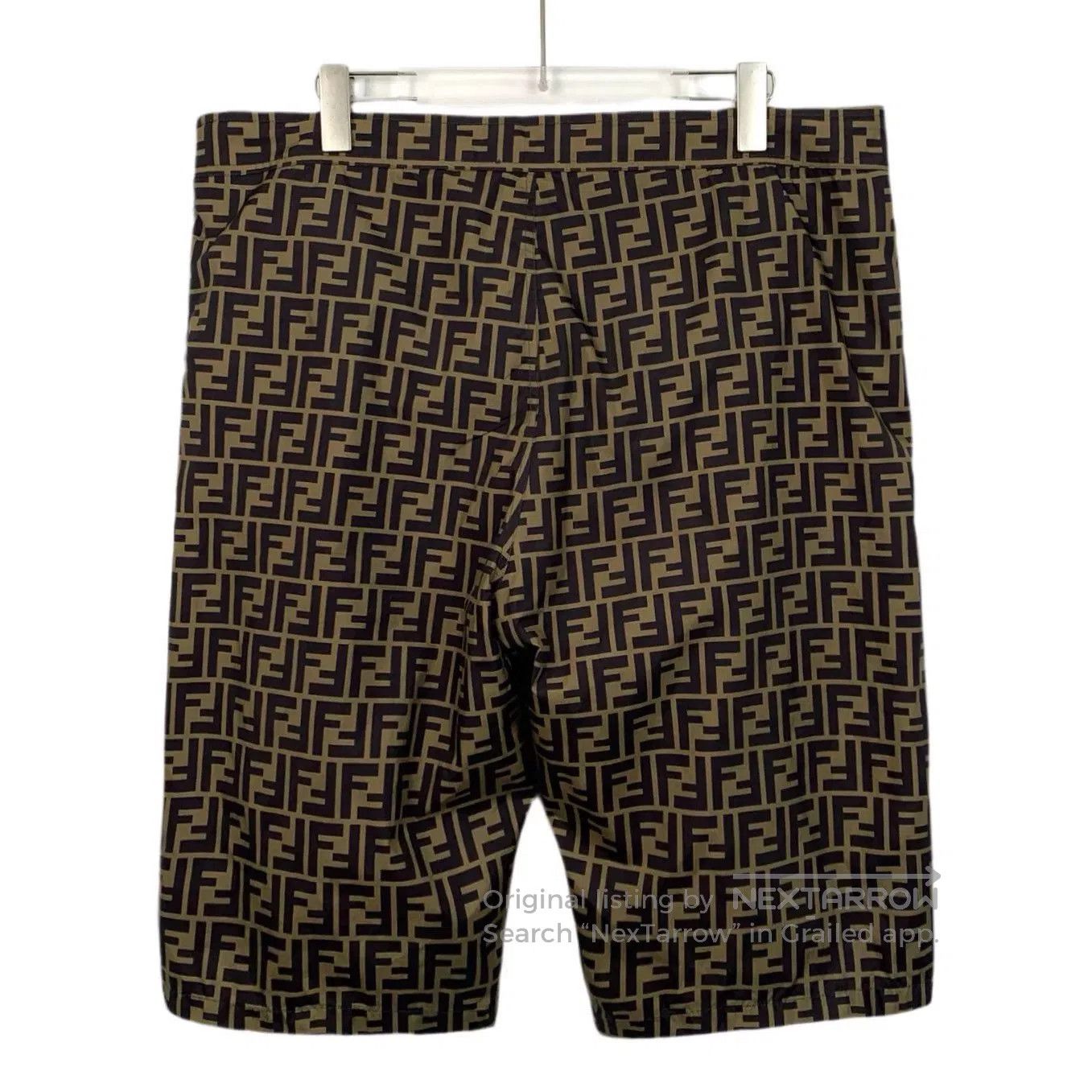 Fendi Fendi Brown Logo Print Casual Shorts. Size US 35 - 2 Thumbnail