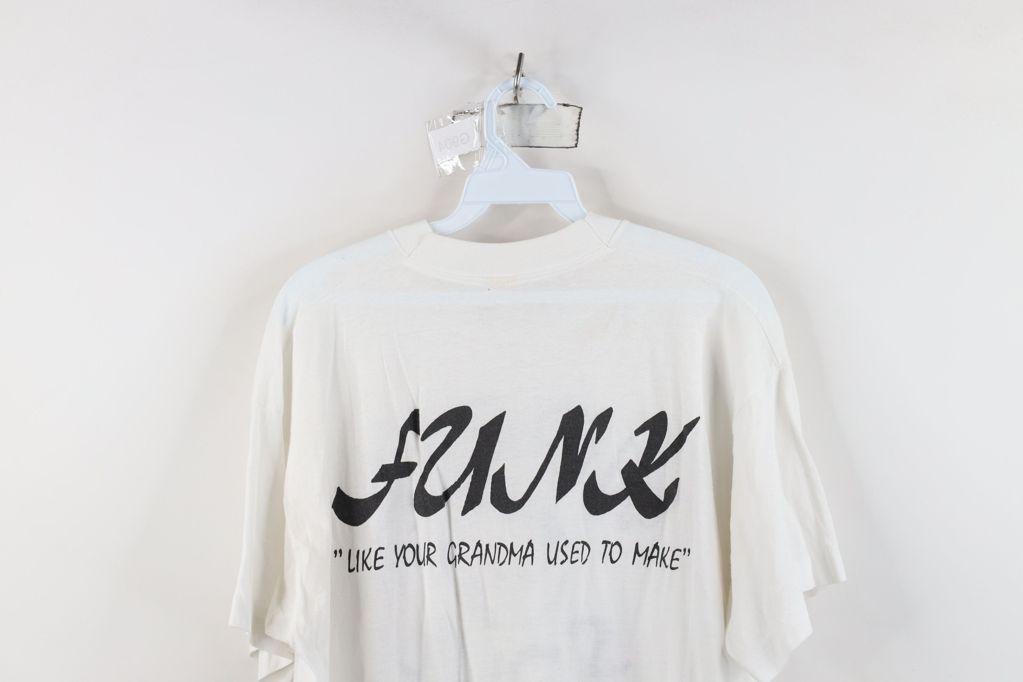 Vintage Vintage 90s Streetwear World Soul Funk Music T-Shirt White Size US L / EU 52-54 / 3 - 12 Thumbnail