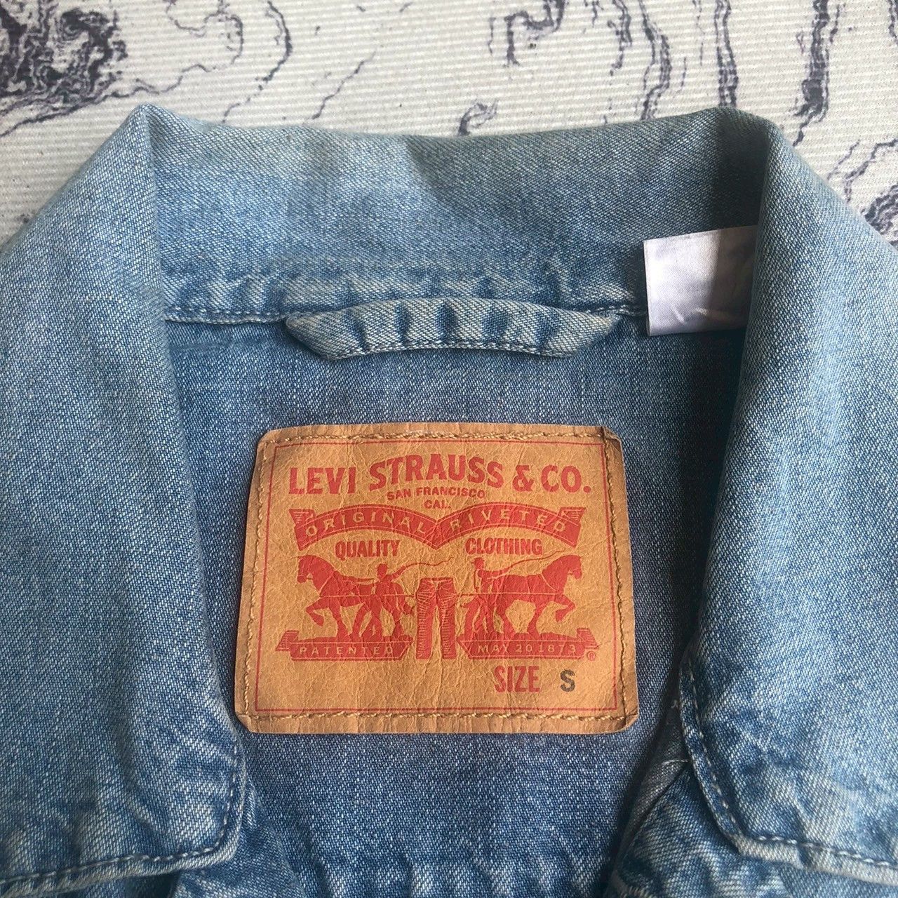 Levi's Levi’s Type 2 Sashiko Boro Repair Denim Trucker Jacket Size US S / EU 44-46 / 1 - 13 Thumbnail