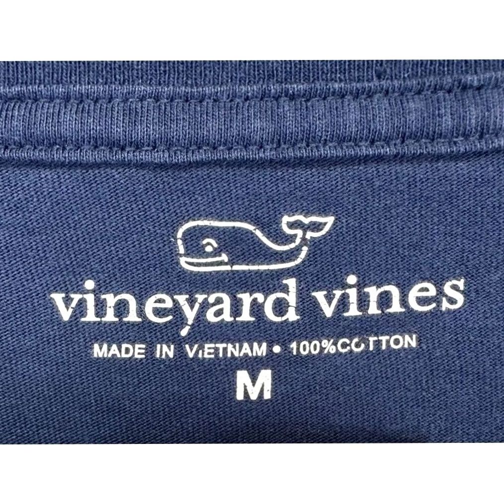 Vineyard Vines Vineyard Vines T-Shirt Long Sleeve Mens Medium Blue USA Flag Graphic Print Crew Neck Size US M / EU 48-50 / 2 - 4 Thumbnail