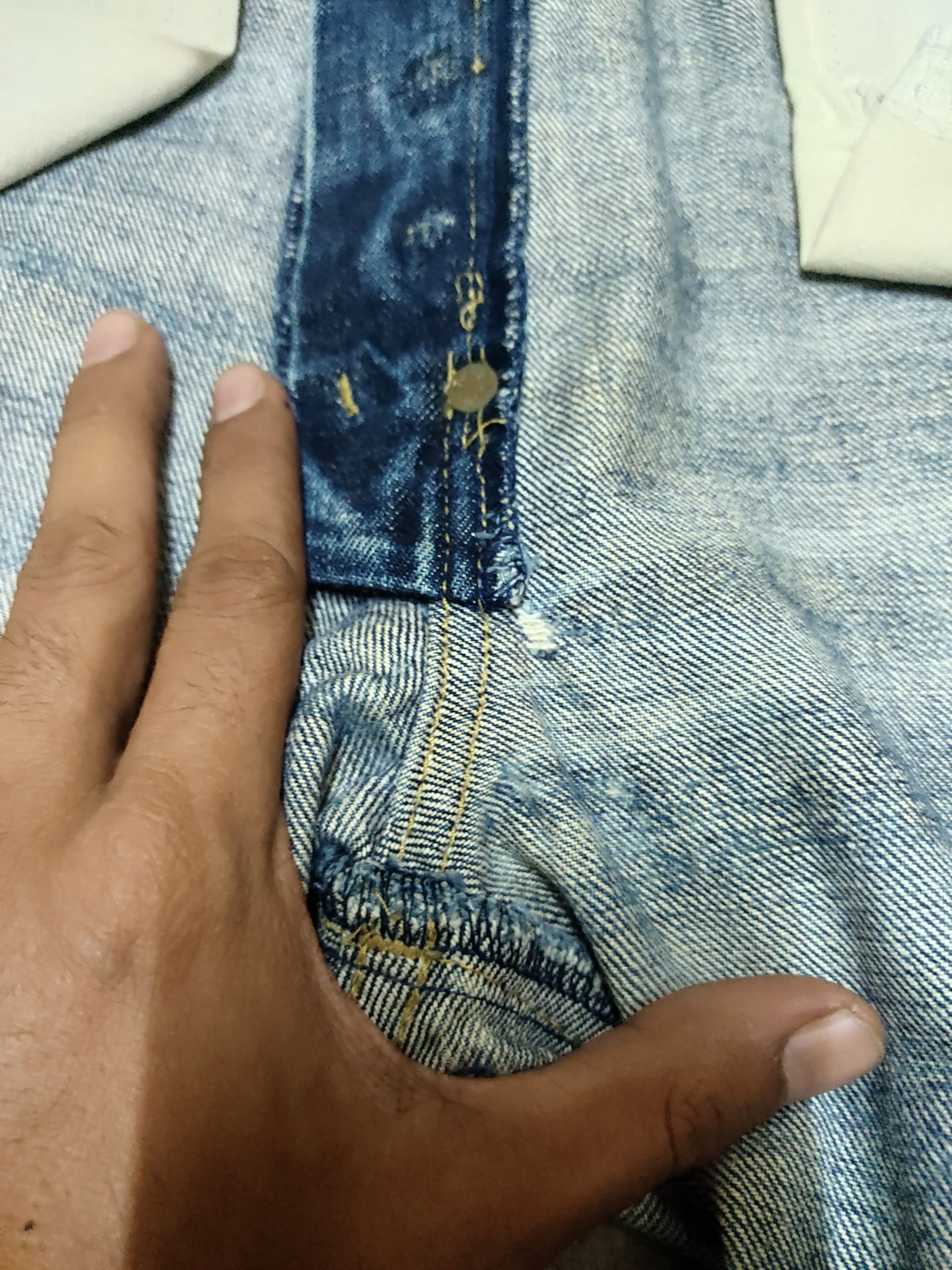 Levi's Vintage Clothing Vintage Levis 702 distressed buckle back Jeans Size US 32 / EU 48 - 16 Thumbnail