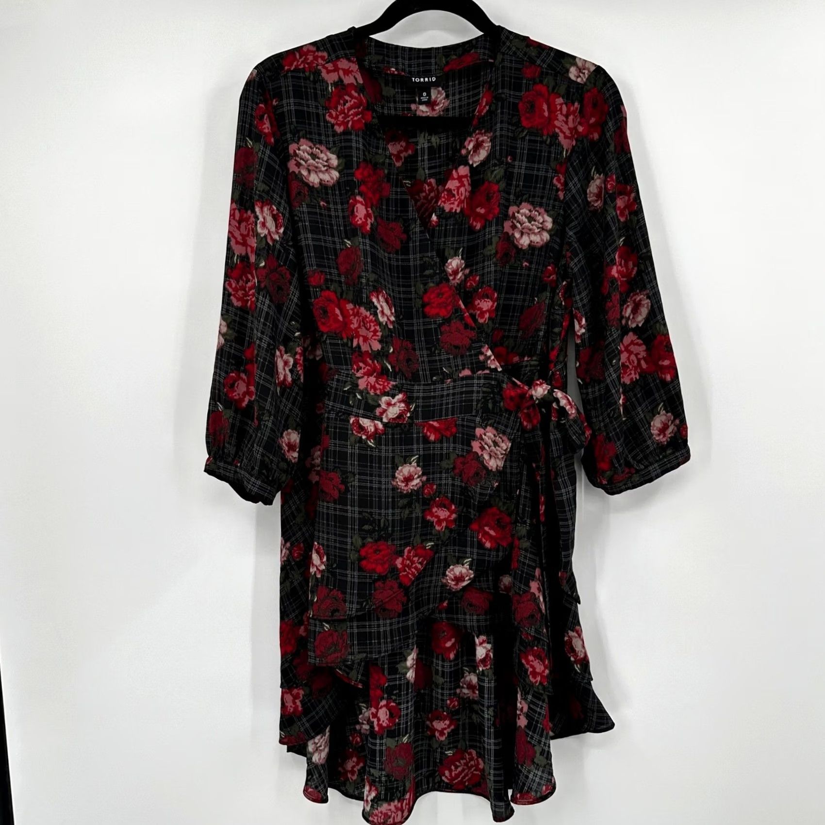 Torrid Torrid Wrap Dress Chiffon Blouse Floral Plaid V-Neck 3/4 Sleeve Tie High-Low Ruffle Multicolor Black Red Grey Size L Womens Regular Size L / US 10 / IT 46 - 2 Thumbnail
