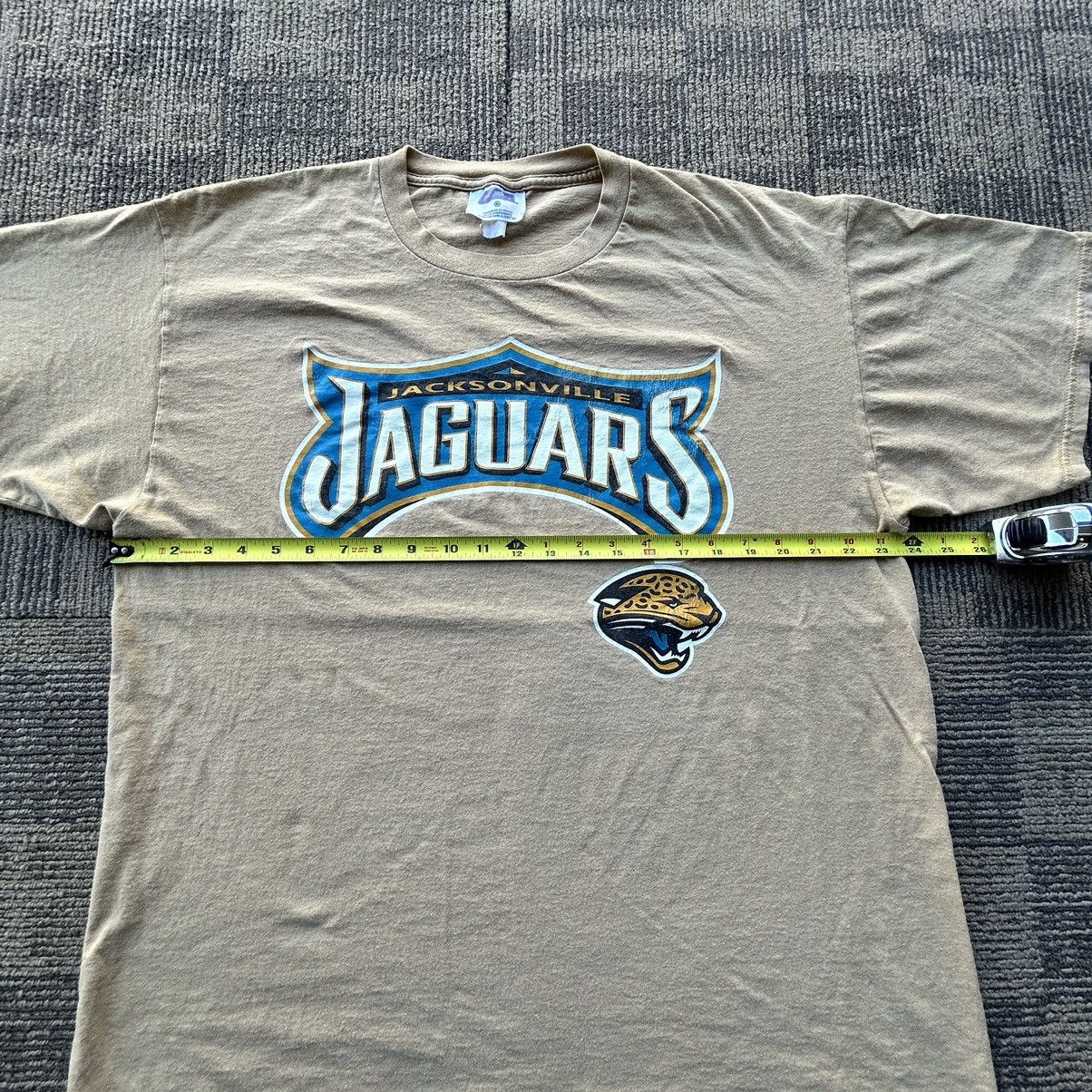 NFL Vtg 1998 Jacksonville Jaguars NFL Tan Spell-Out T-shirt Size US XL / EU 56 / 4 - 5 Thumbnail