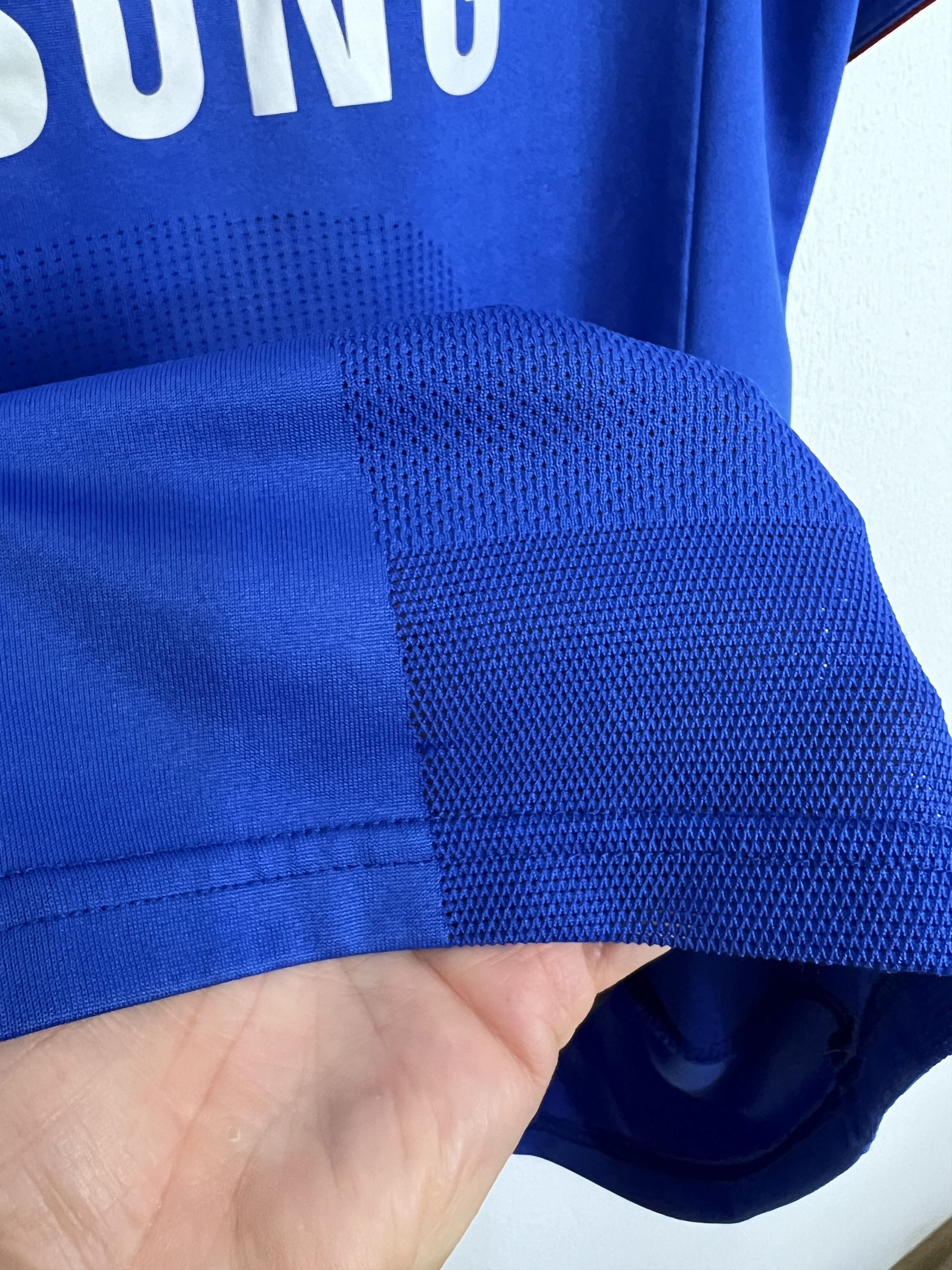 Adidas Chelsea Home football shirt 2010 Soccer Adidas Blue Size US S / EU 44-46 / 1 - 6 Thumbnail
