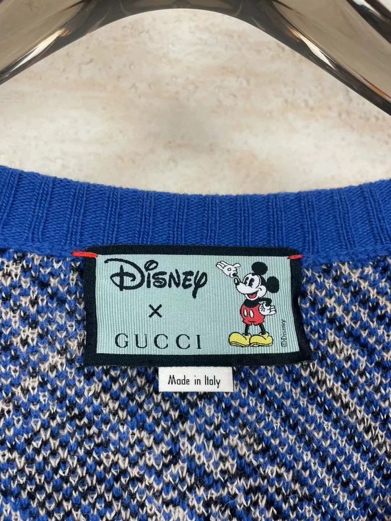 Gucci Gucci Disney co-branded Mickey blue cardigan sweater 2501-N Size US L / EU 52-54 / 3 - 4 Thumbnail